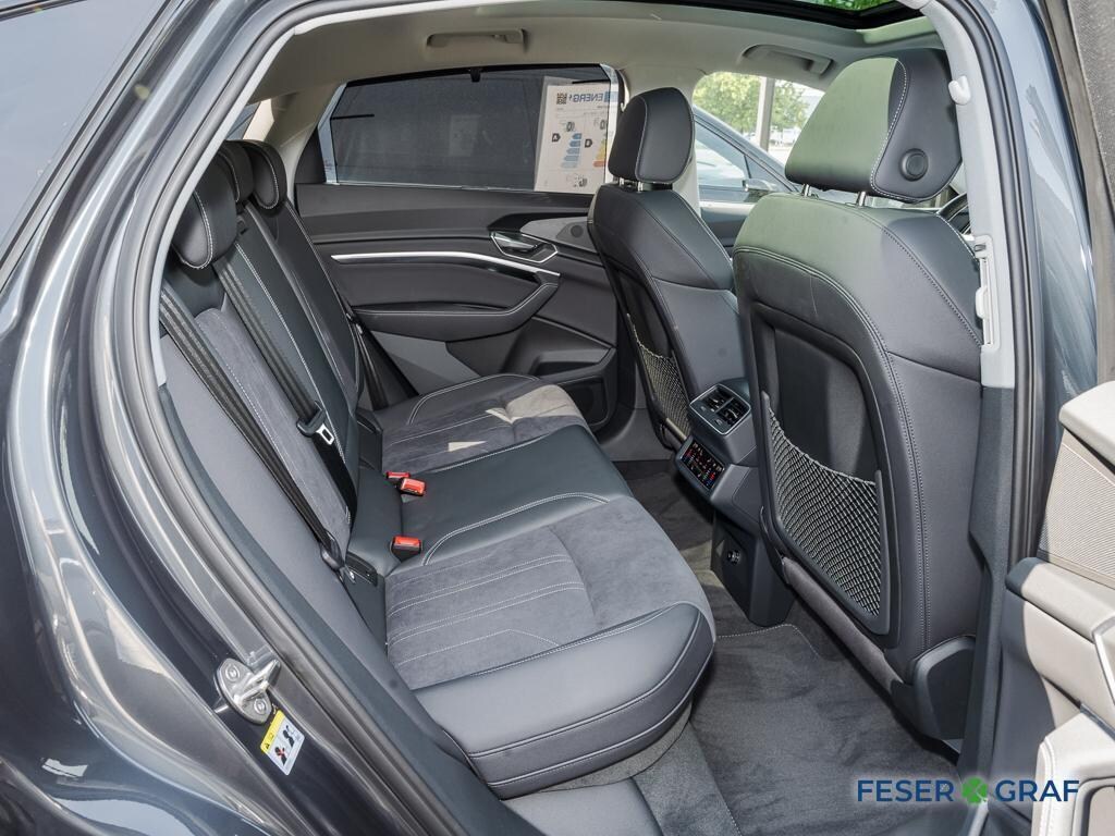 Image about Audi Q8 Sportback e-tron advanced 50 e-tron quattro