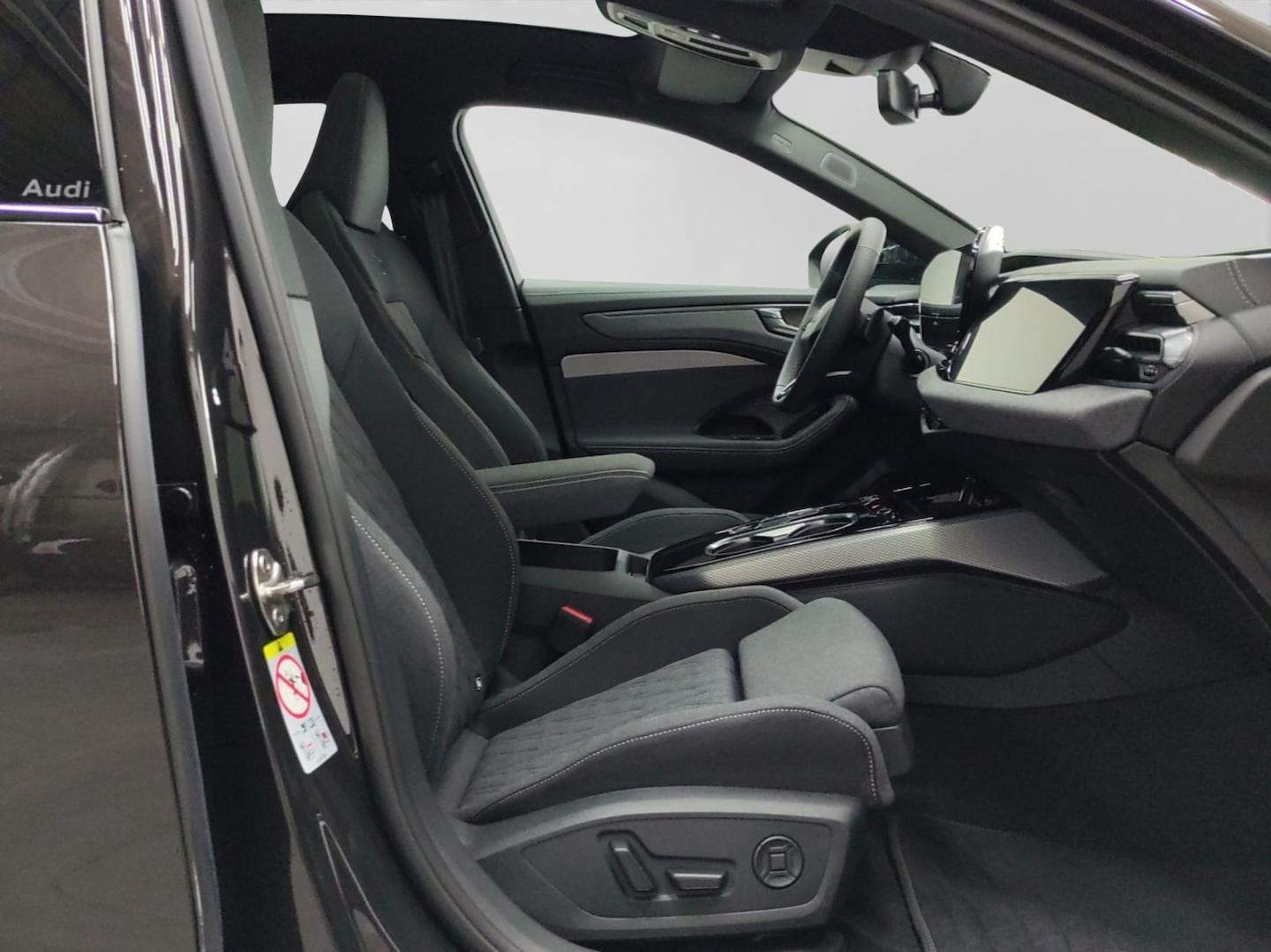 Bild über Audi A6 Avant edition one TDI quattro 150 kW S tronic - für weitere Informationen kontaktieren Sie den Audi Partner