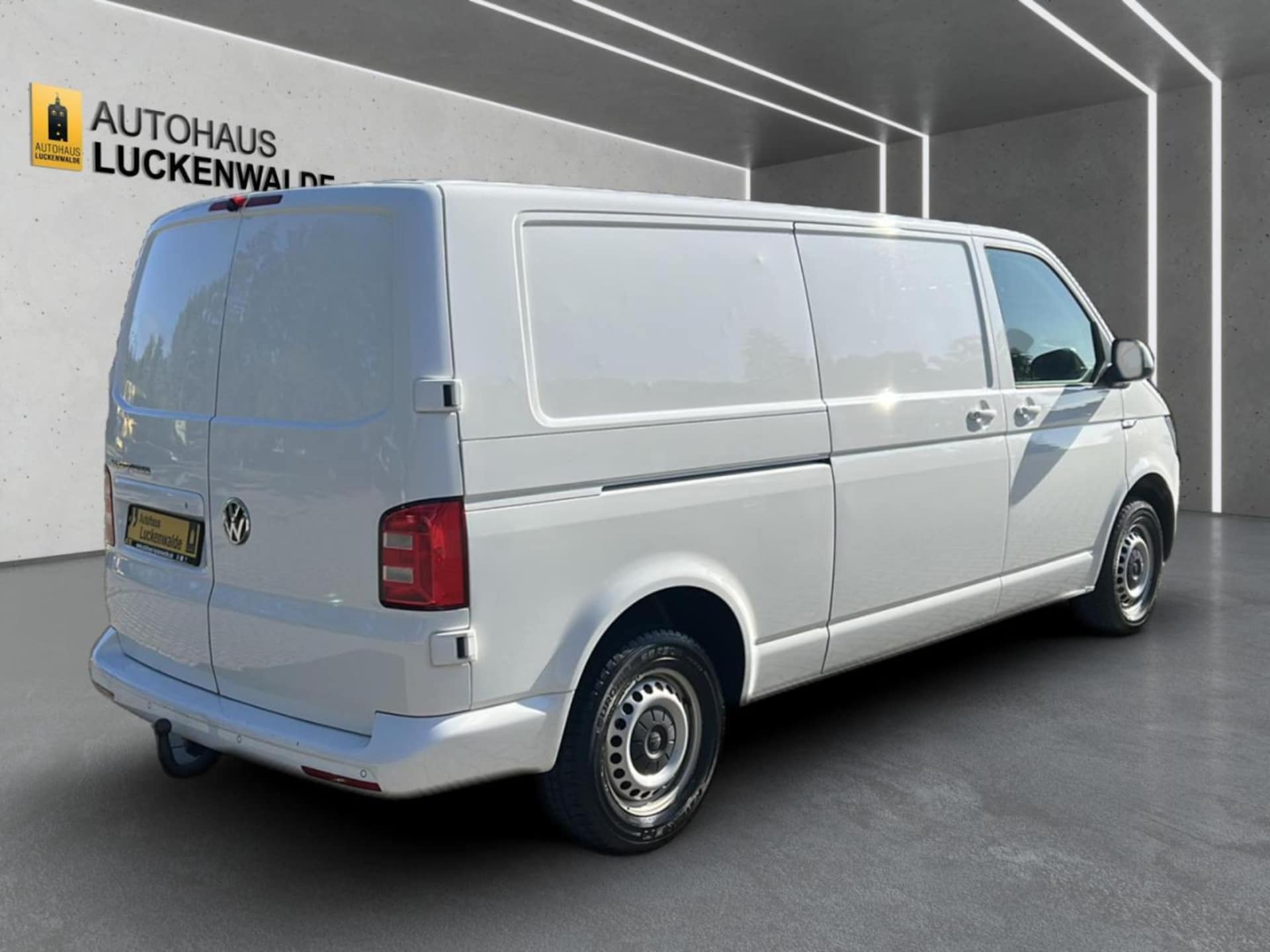 Volkswagen T6 Transporter Kasten langer Radstand