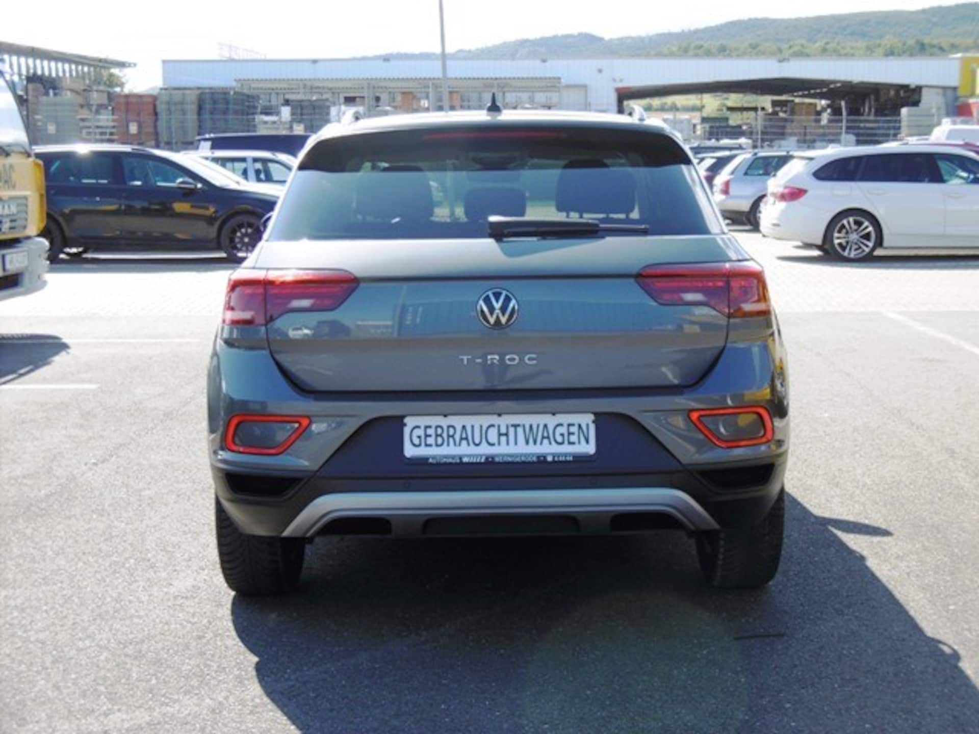 Volkswagen T-Roc Life