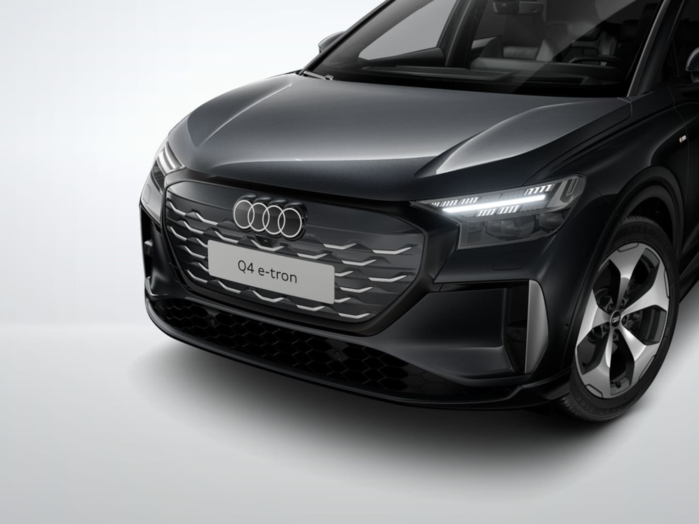 Bild über Audi Q4 SUV e-tron e-tron performance 210 kW - für weitere Informationen kontaktieren Sie den Audi Partner