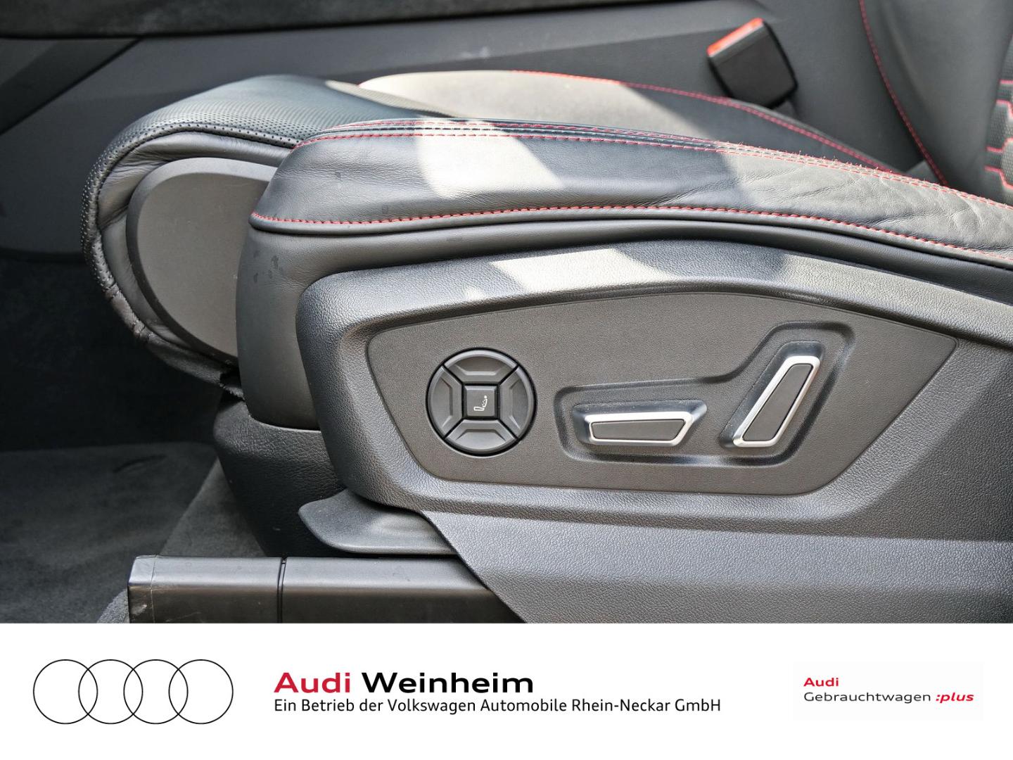 Image about Audi RS Q8 TFSI quattro tiptronic