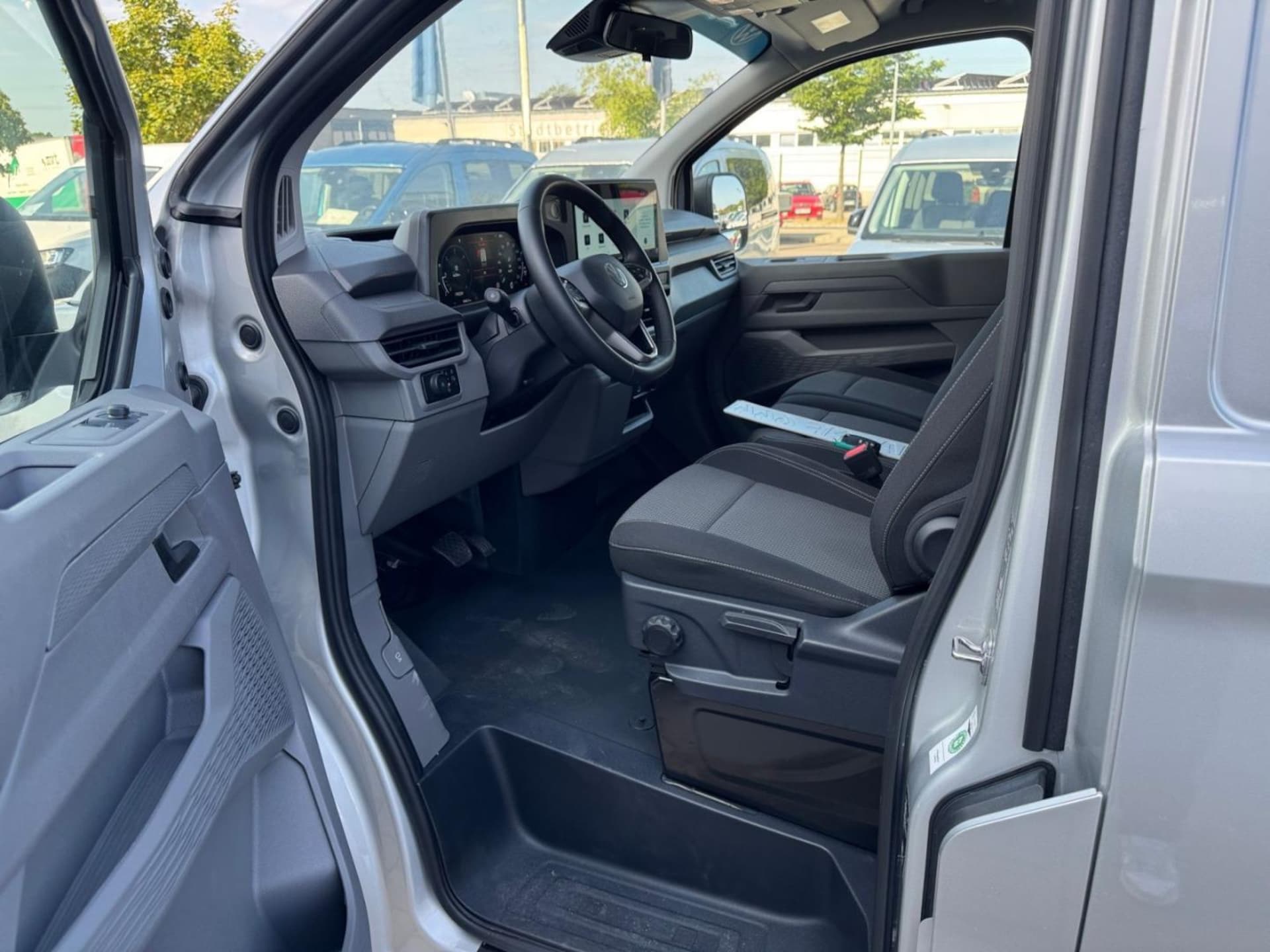 Volkswagen Transporter Kasten langer Radstand
