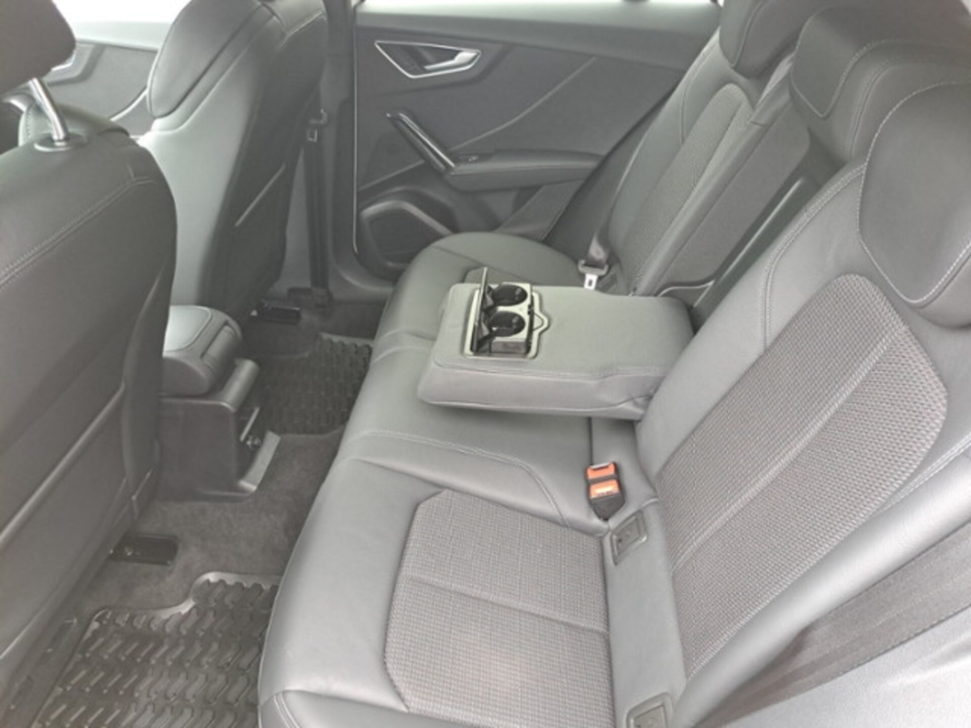 Audi SQ2