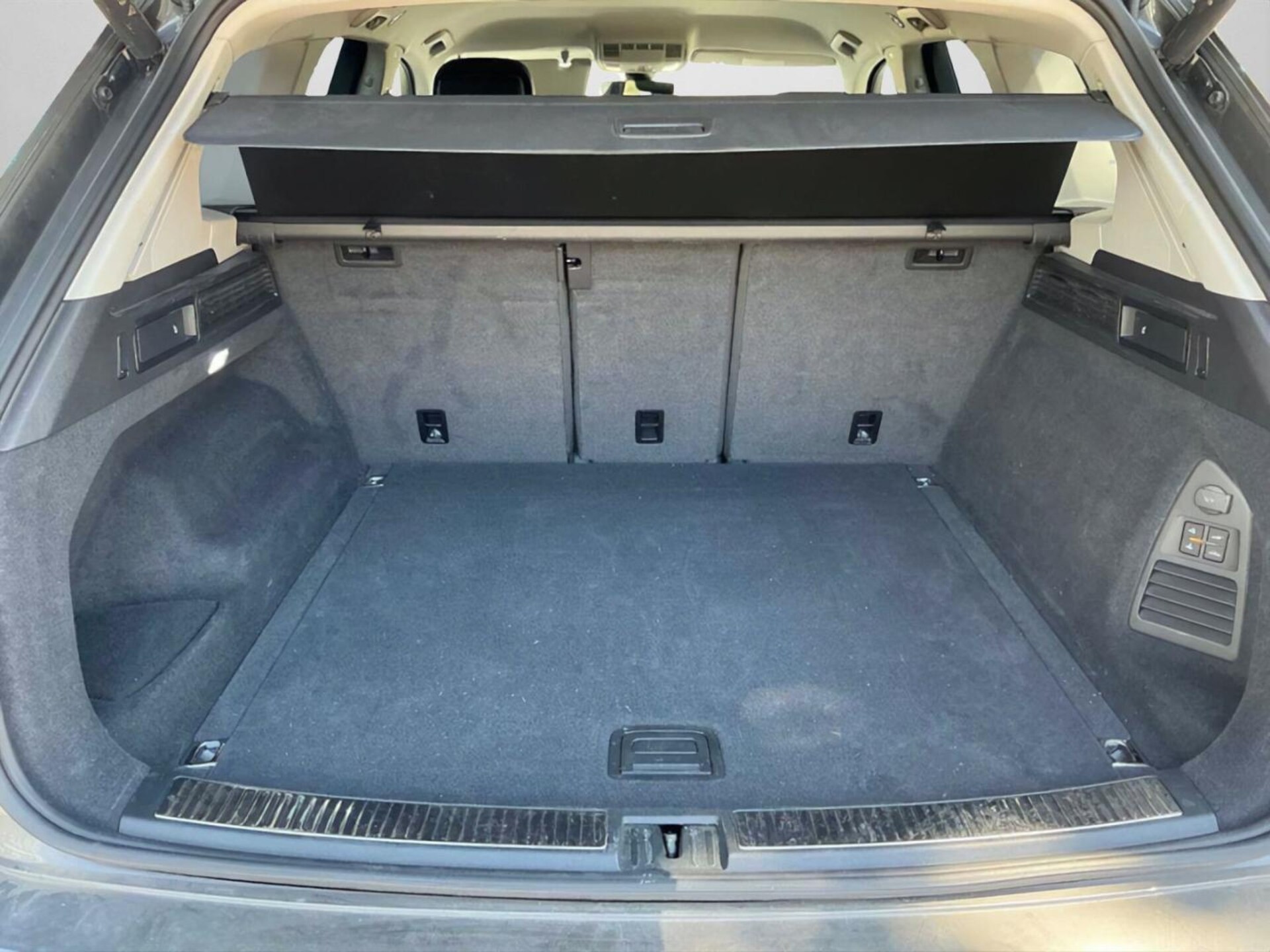 Volkswagen Touareg Elegance