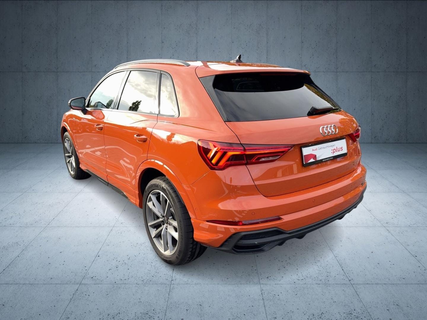 Bild über Audi Q3 S line 35 TFSI S tronic - für weitere Informationen kontaktieren Sie den Audi Partner