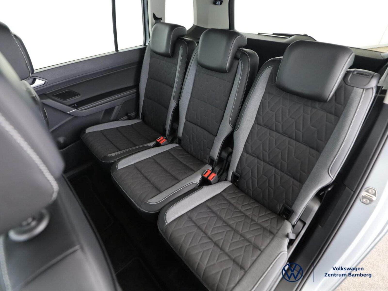 Volkswagen Touran – Bild 9
