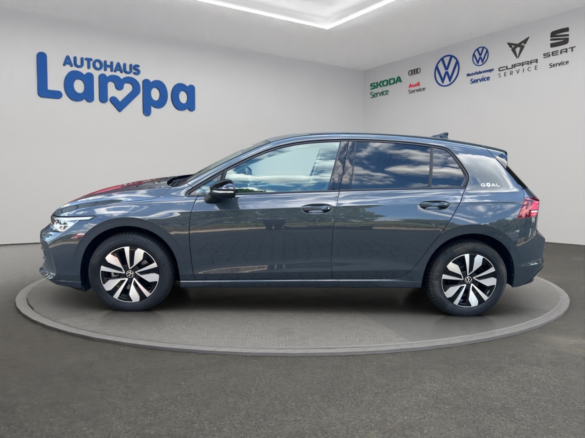 Volkswagen Golf Life