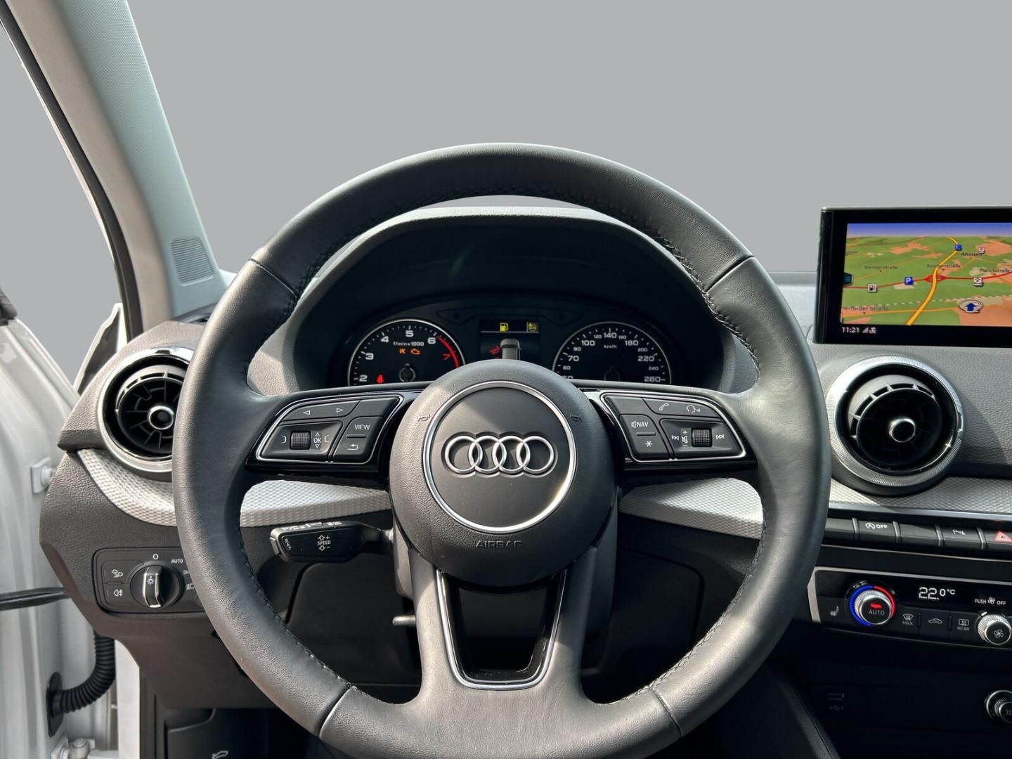 Bild über Audi Q2 advanced 35 TFSI S tronic - für weitere Informationen kontaktieren Sie den Audi Partner