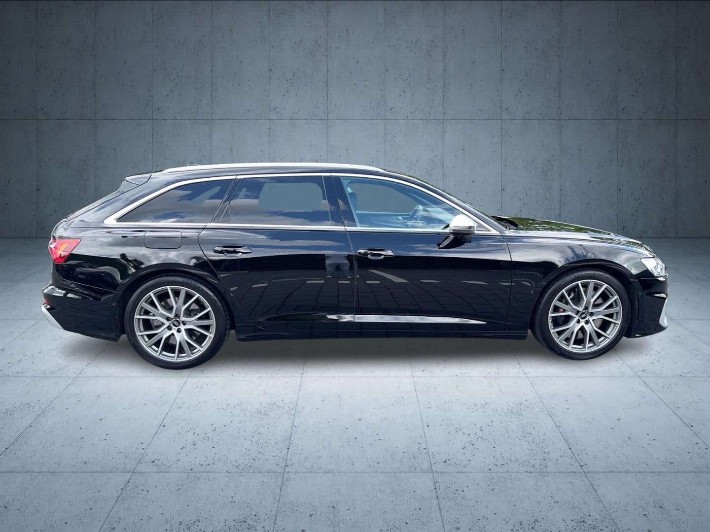 Bild über Audi S6 Avant TDI quattro tiptronic - für weitere Informationen kontaktieren Sie den Audi Partner