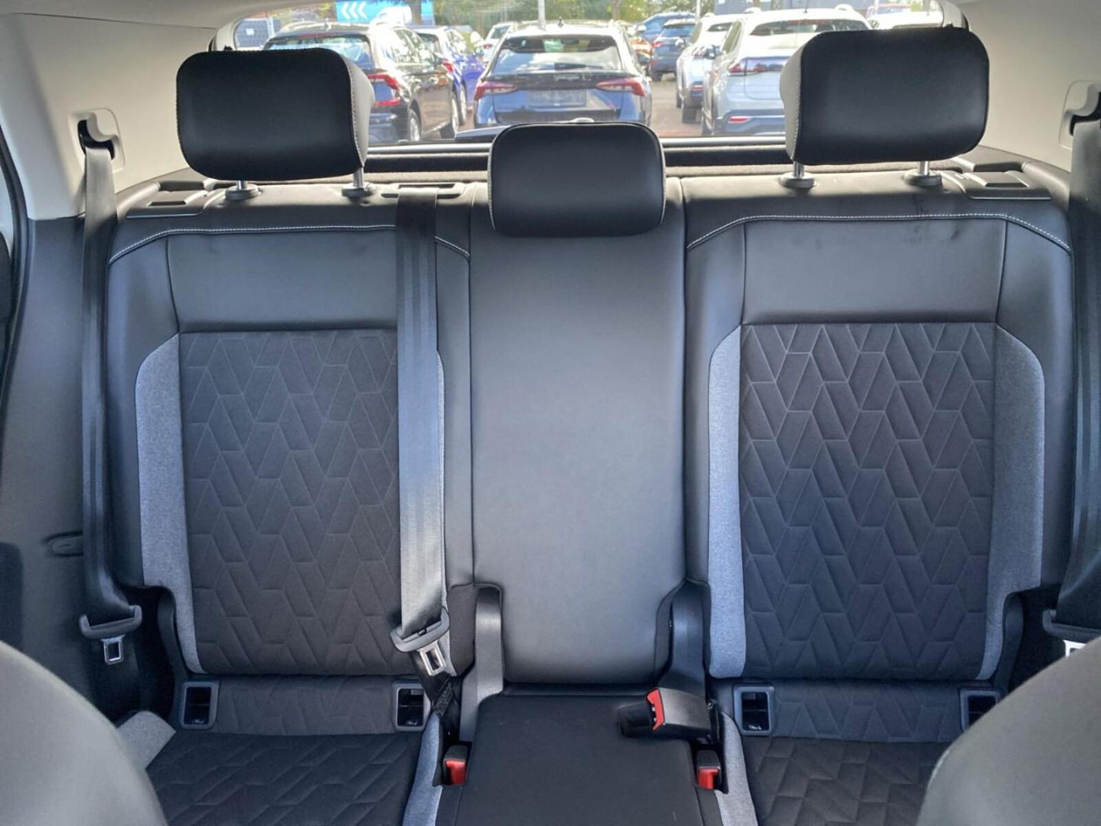 Volkswagen T-Cross – Bild 9