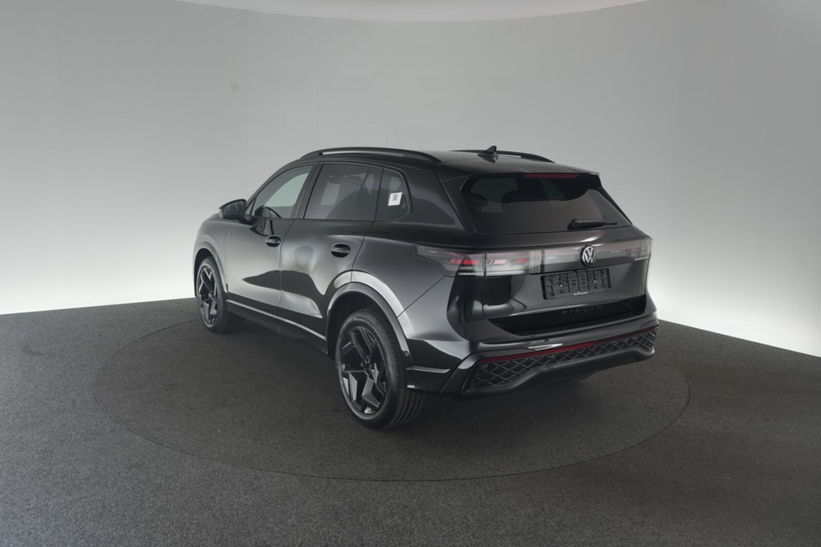 Volkswagen Tiguan – Bild 9