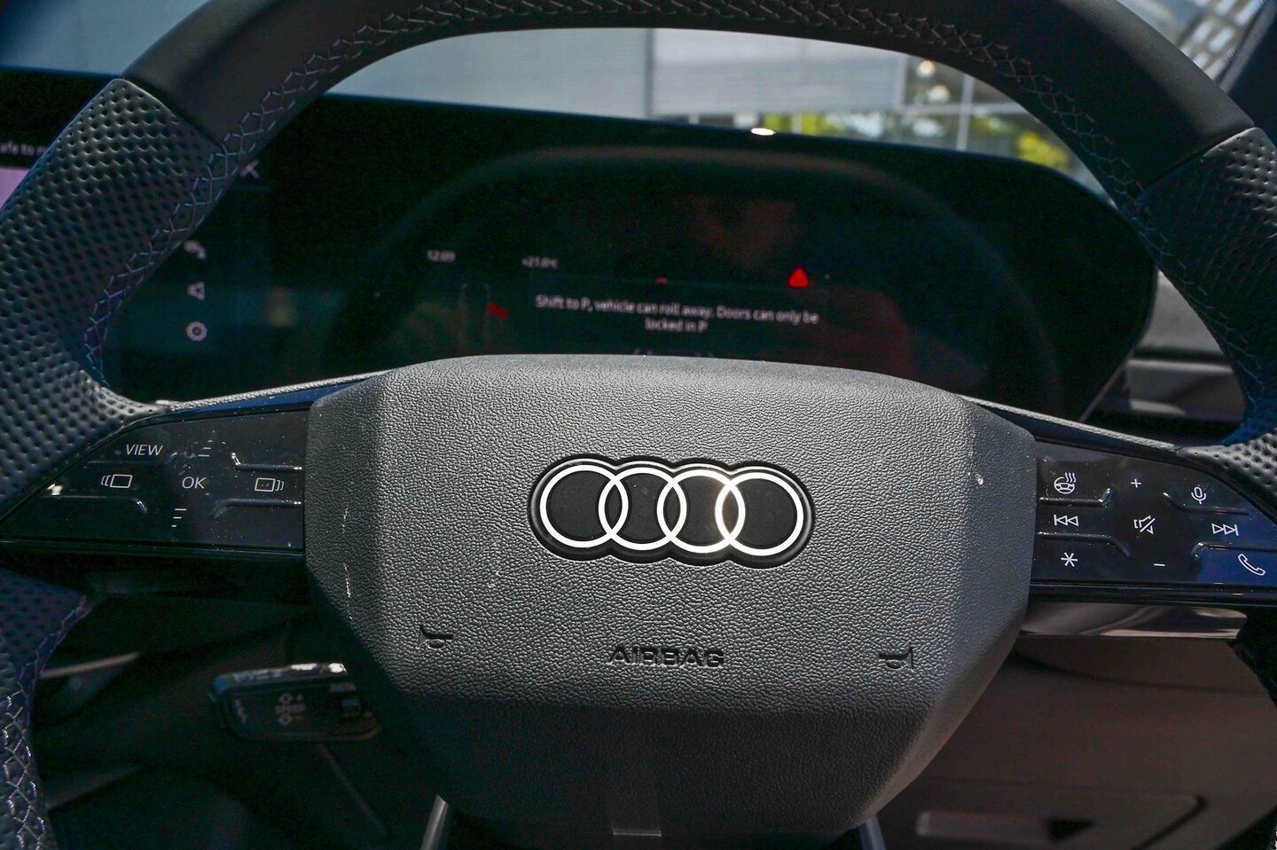 Image about Audi Q5 SUV TDI quattro 150 kW sport
