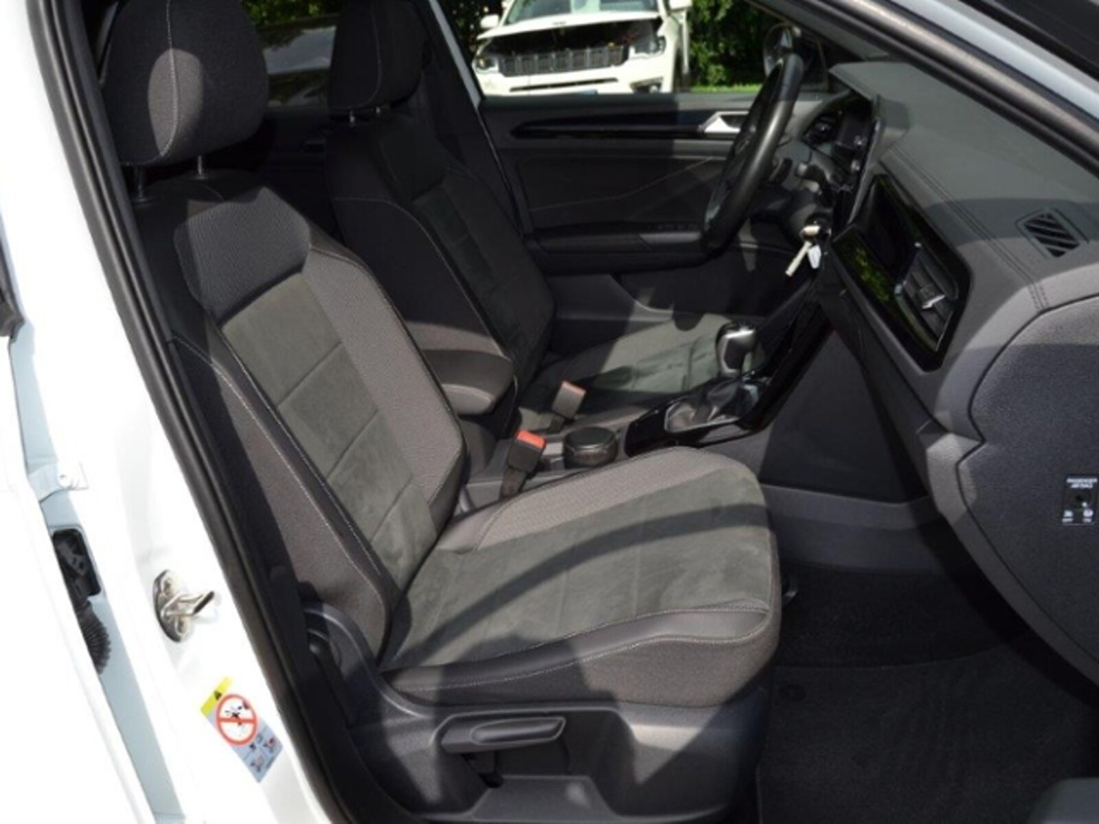 Volkswagen T-Roc – Bild 4