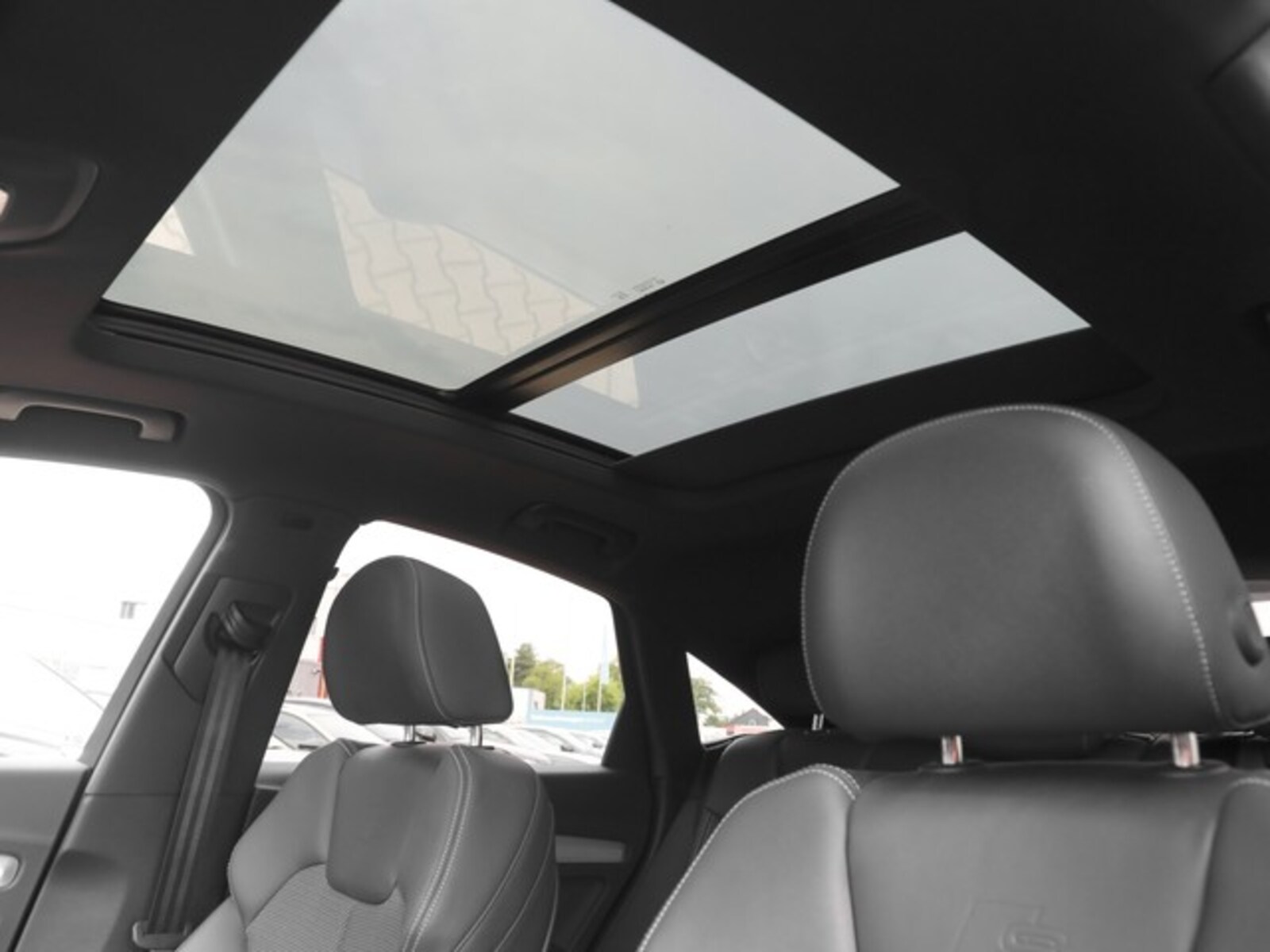 Audi Q5 Sportback – Bild 10
