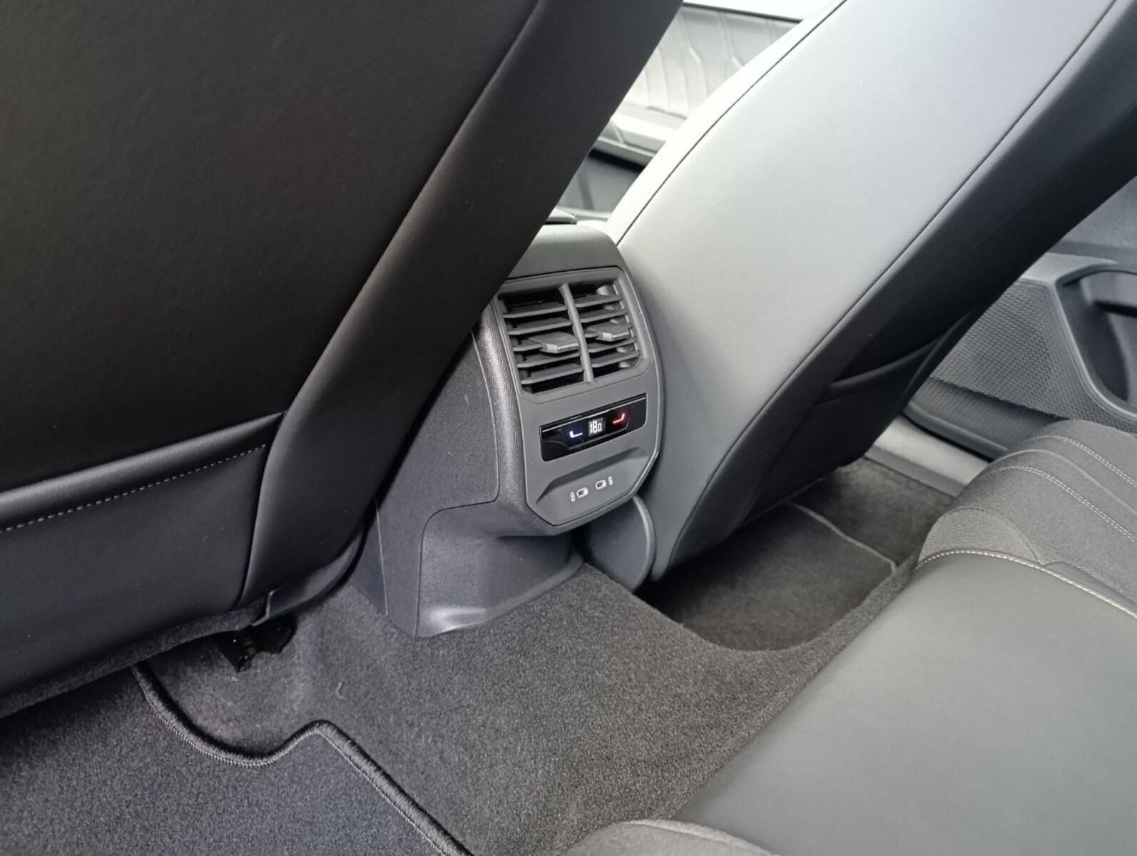 CUPRA Formentor – Bild 13