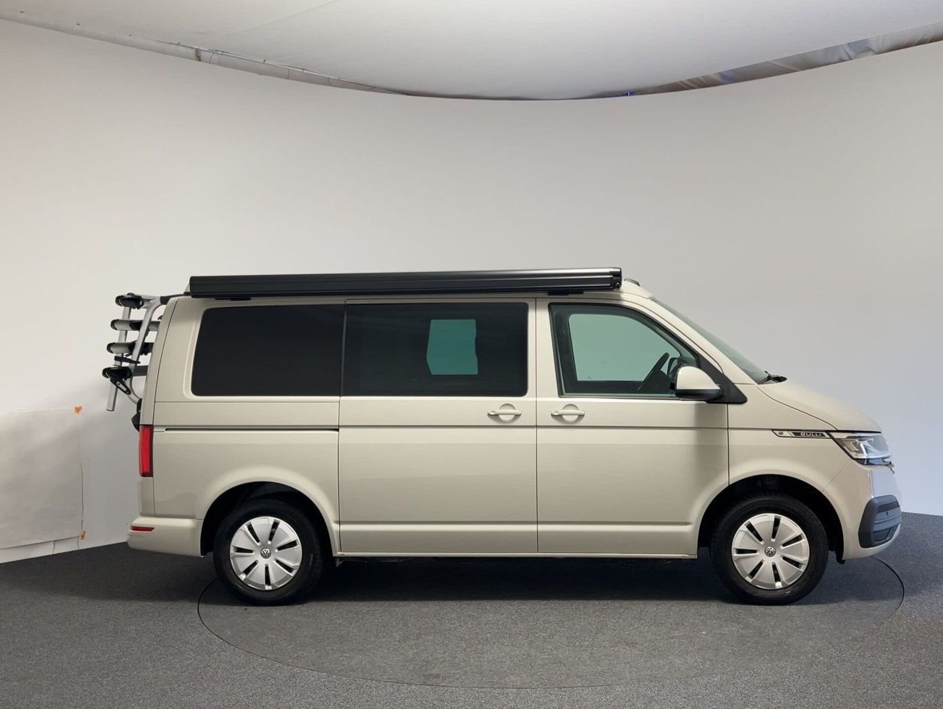 Volkswagen T6.1 Transporter Kasten kurzer Radstand