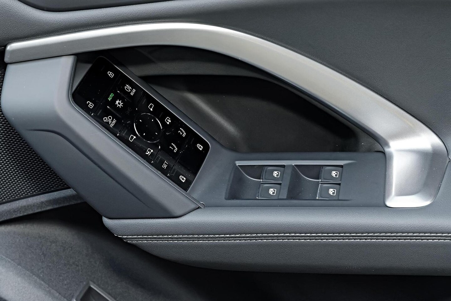 Image about Audi Q5 SUV TFSI 150 kW