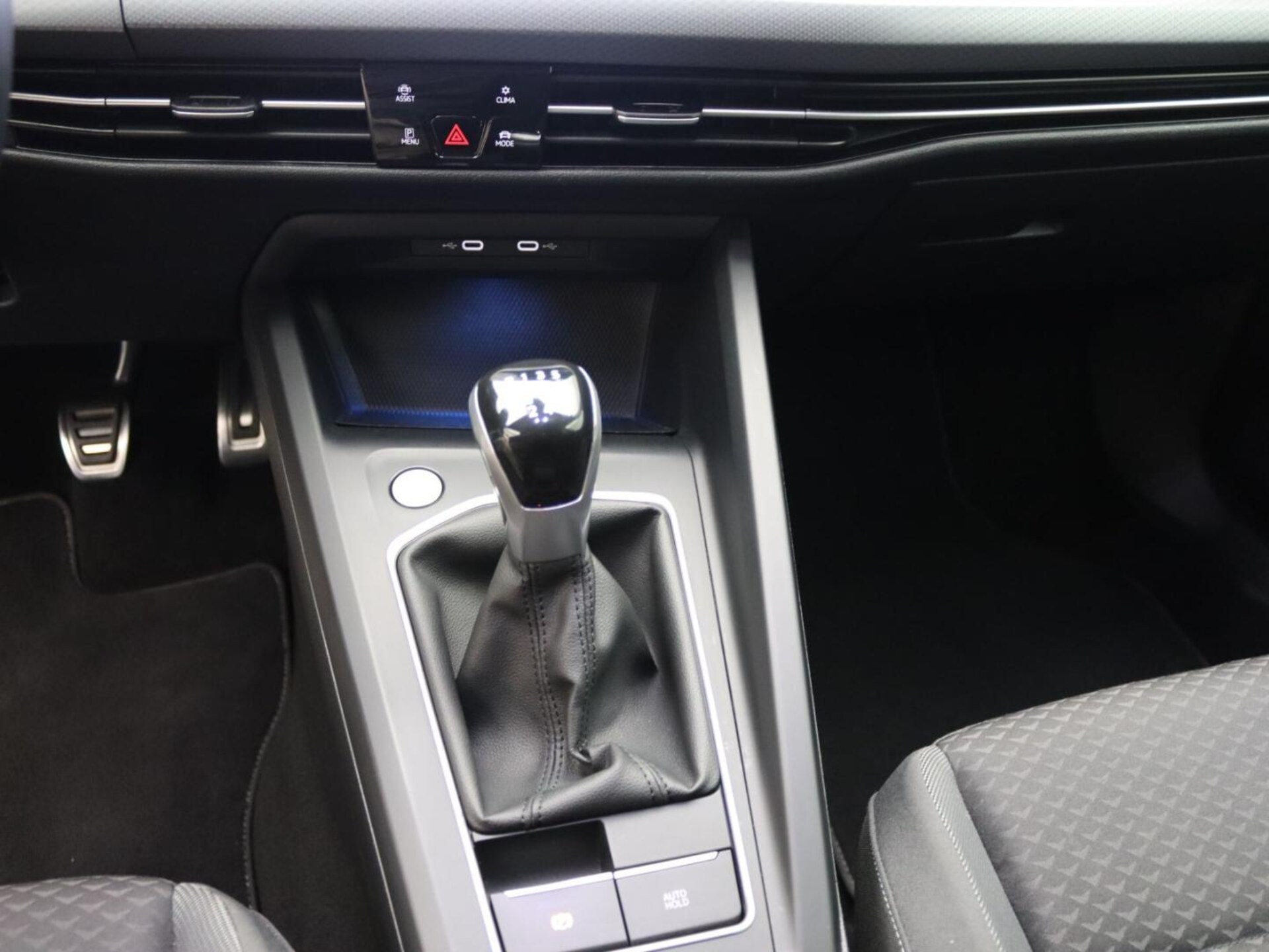 Volkswagen Golf Active