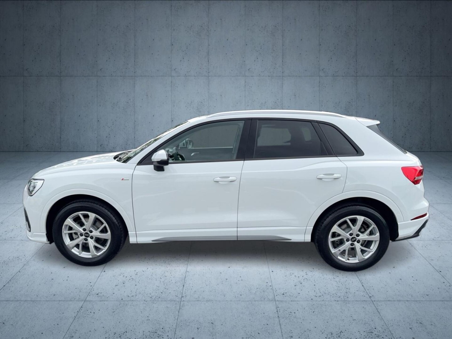 Audi Q3 SUV S line