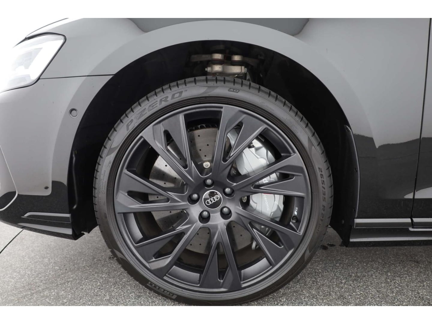 Bild über Audi S8 TFSI quattro 420 kW tiptronic - für weitere Informationen kontaktieren Sie den Audi Partner