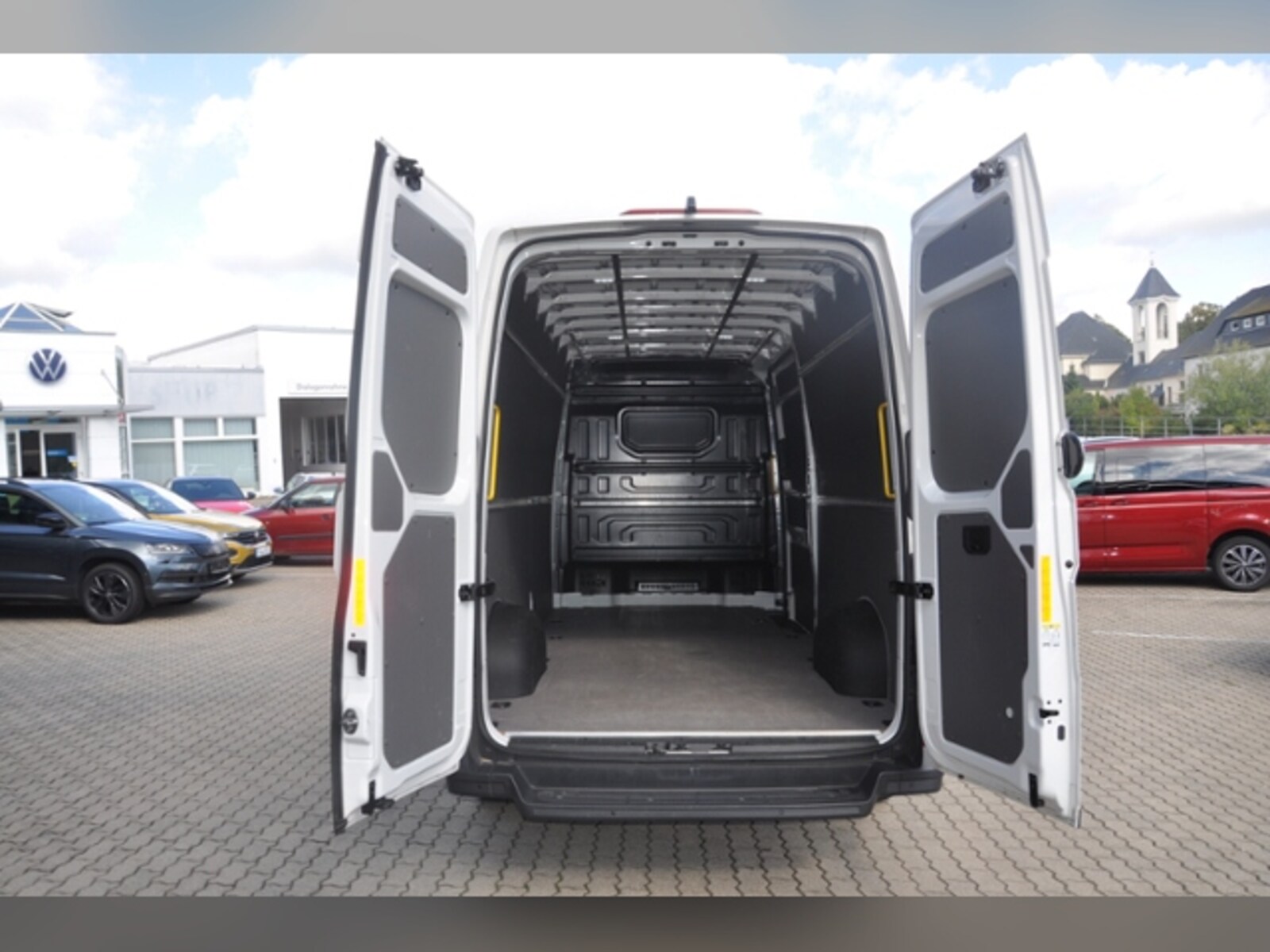Volkswagen Crafter Kasten langer Radstand – Bild 20