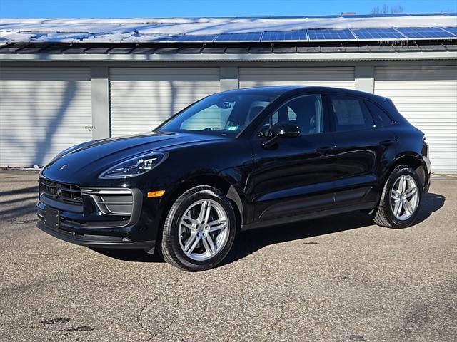 Photo of 2024 Porsche Macan
