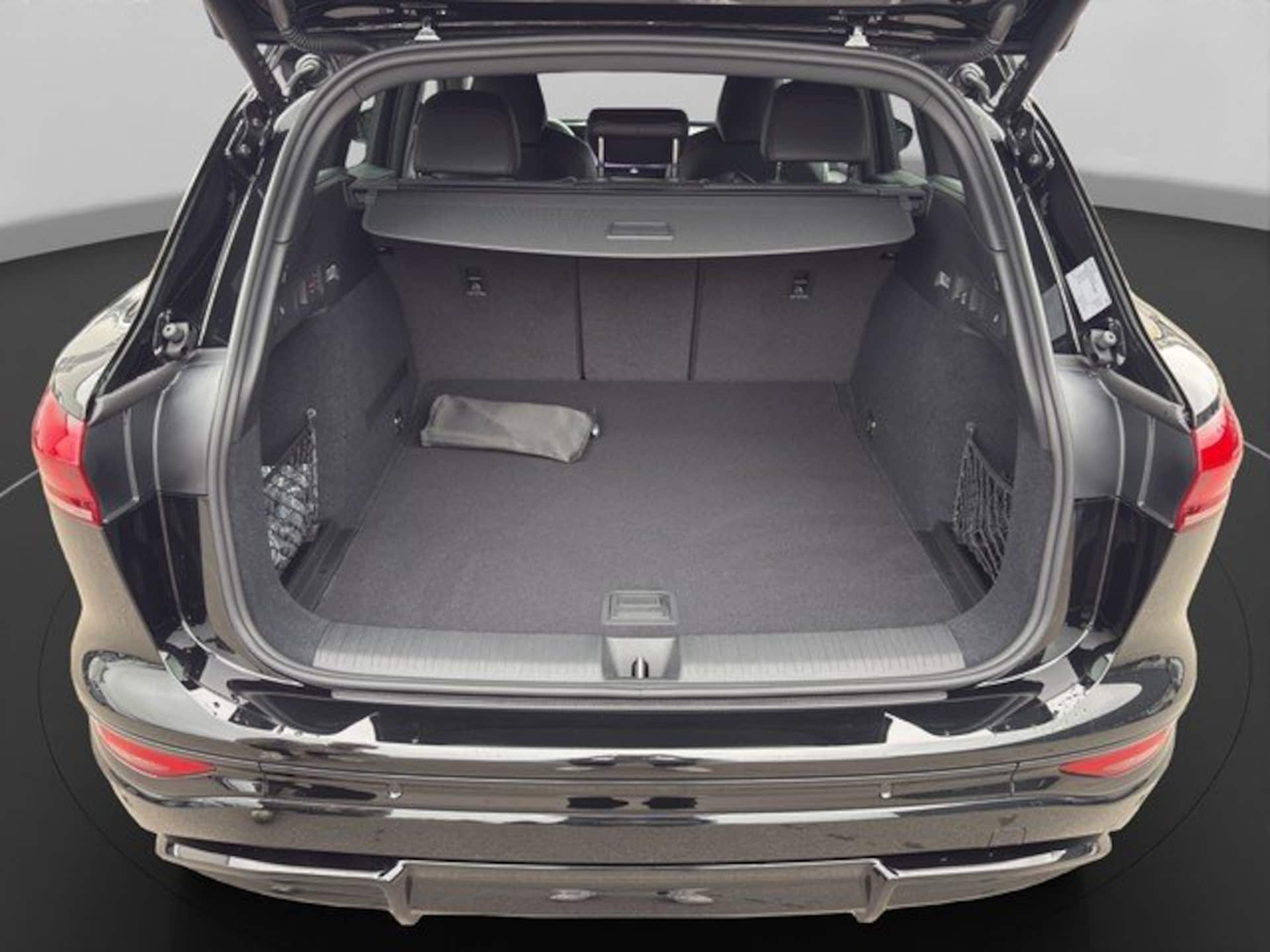 Audi Q6 SUV e-tron
