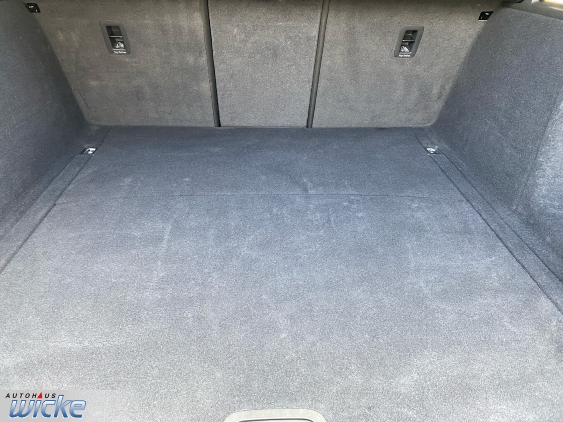 Audi A4 Avant Advanced