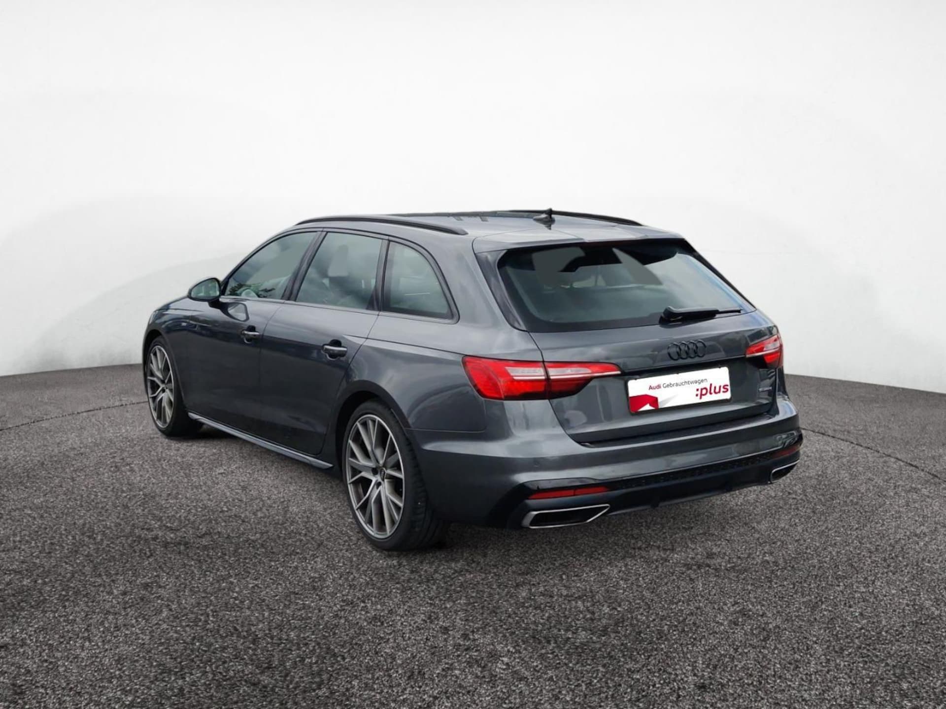 Audi A4 Avant S line