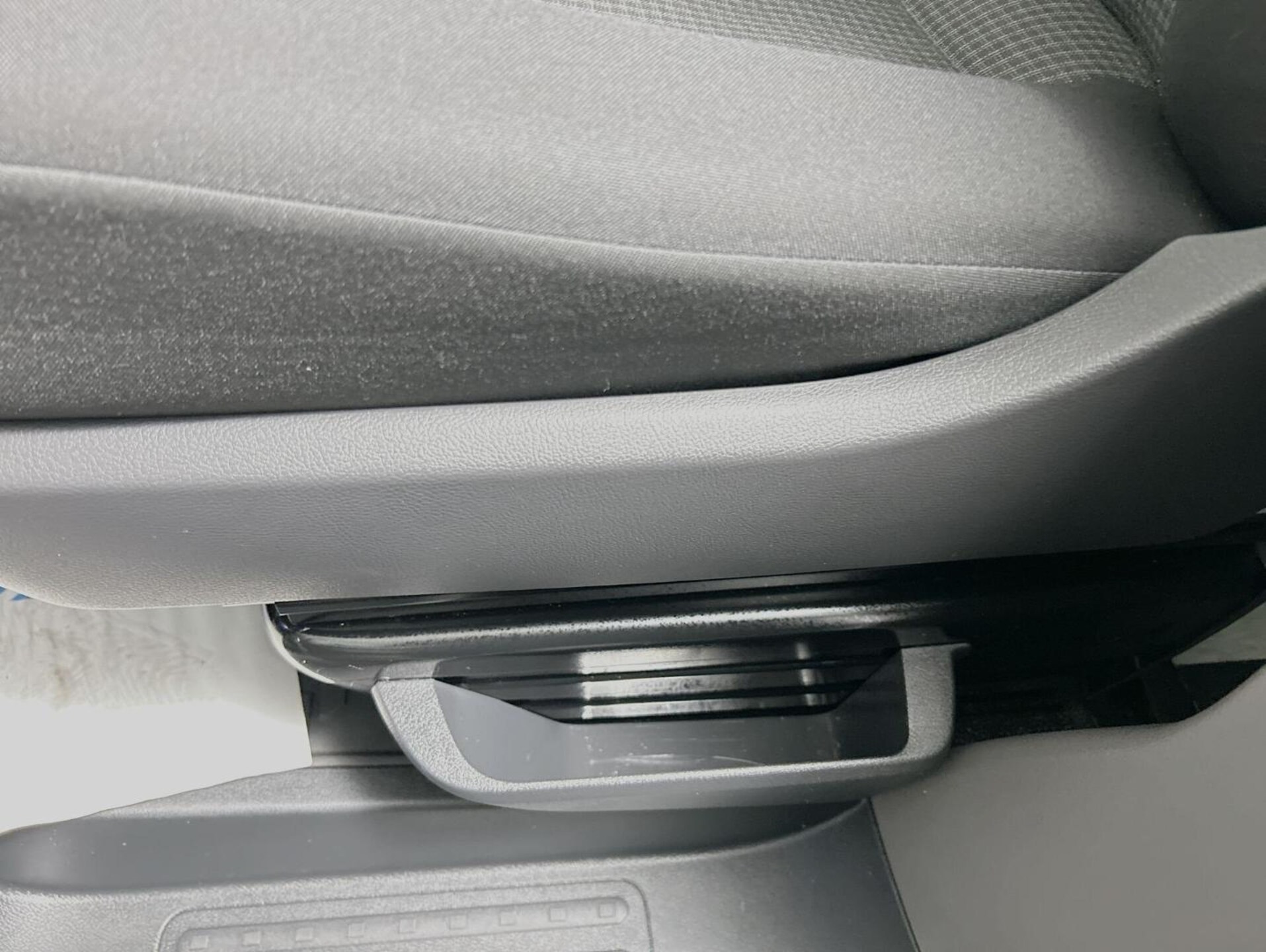 Volkswagen T6.1 Transporter Kasten kurzer Radstand