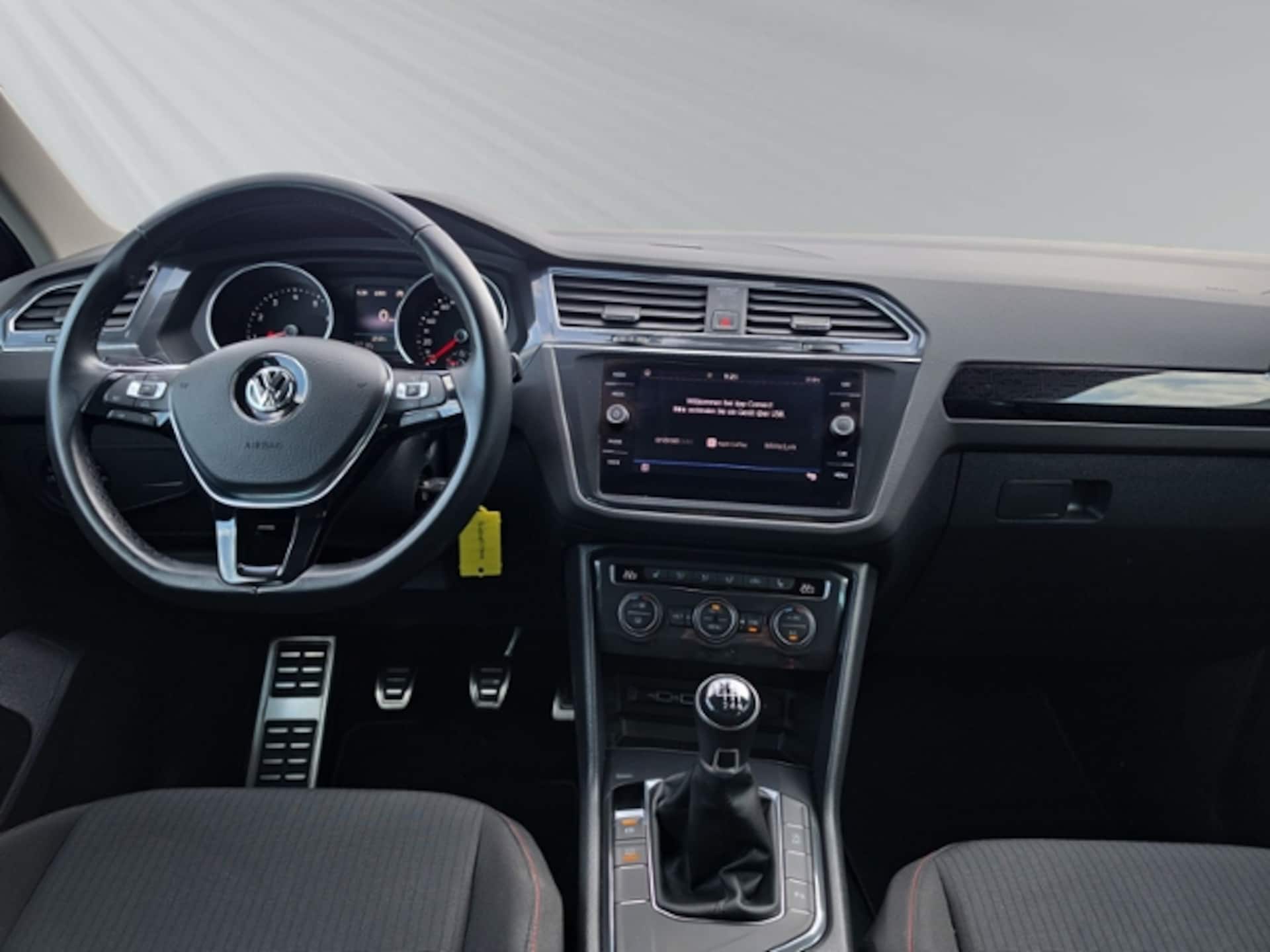 Volkswagen Tiguan SOUND