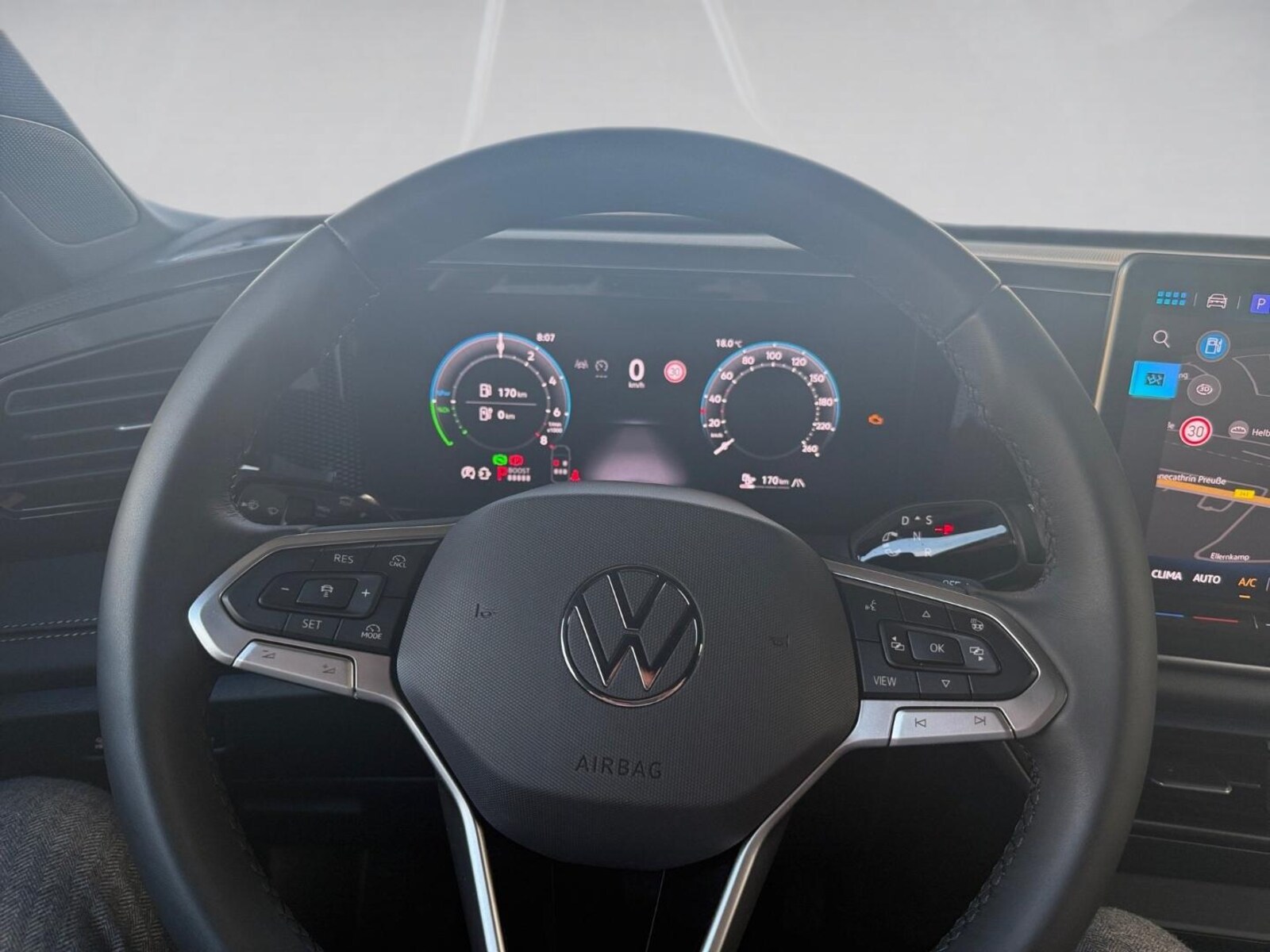 Volkswagen Tiguan – Bild 16