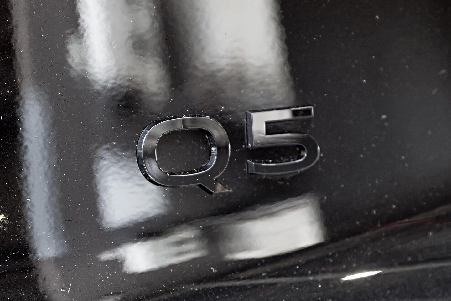 Image about Audi Q5 SUV TFSI 150 kW