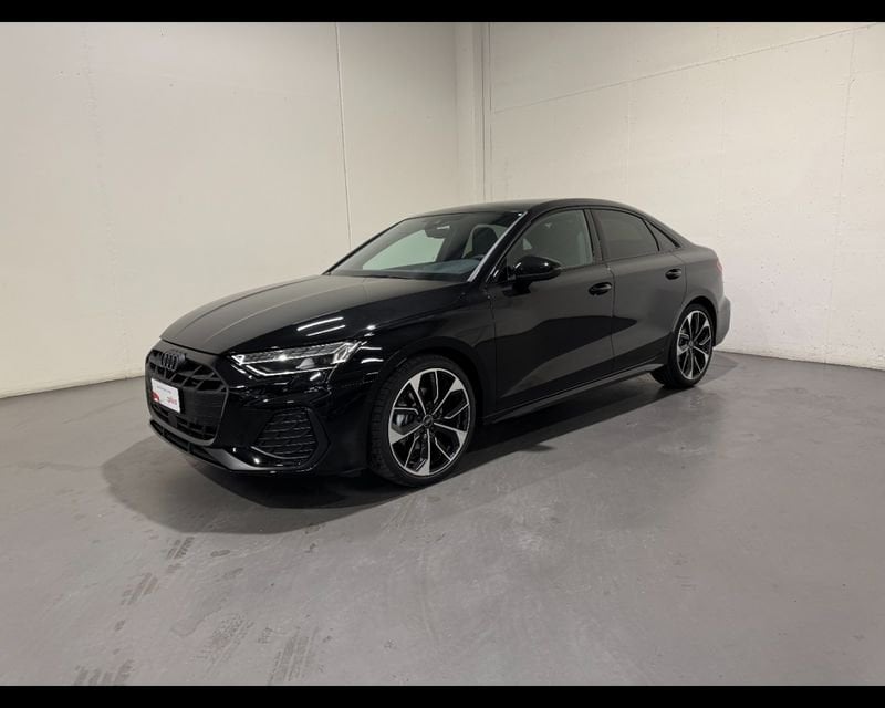 Immagine di Audi A3 Sedan Launch edition S line Mythos 35 TFSI 110 kW (150 CV) S tronic - Vista: for more details contact your dealer