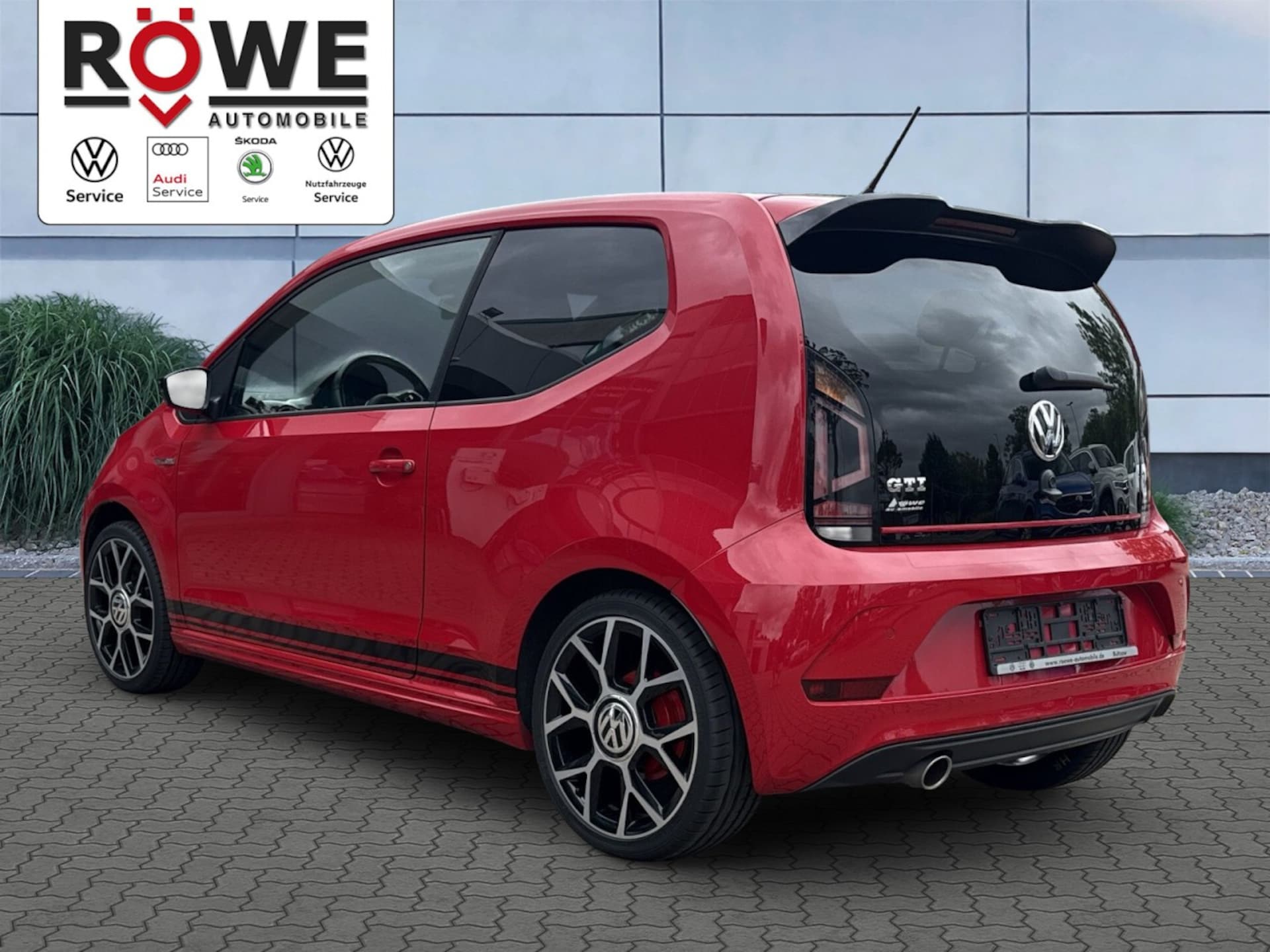 Volkswagen up! GTI