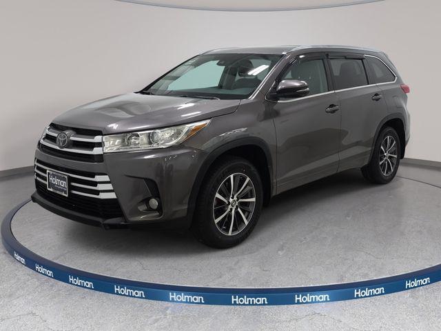 2017 Toyota Highlander