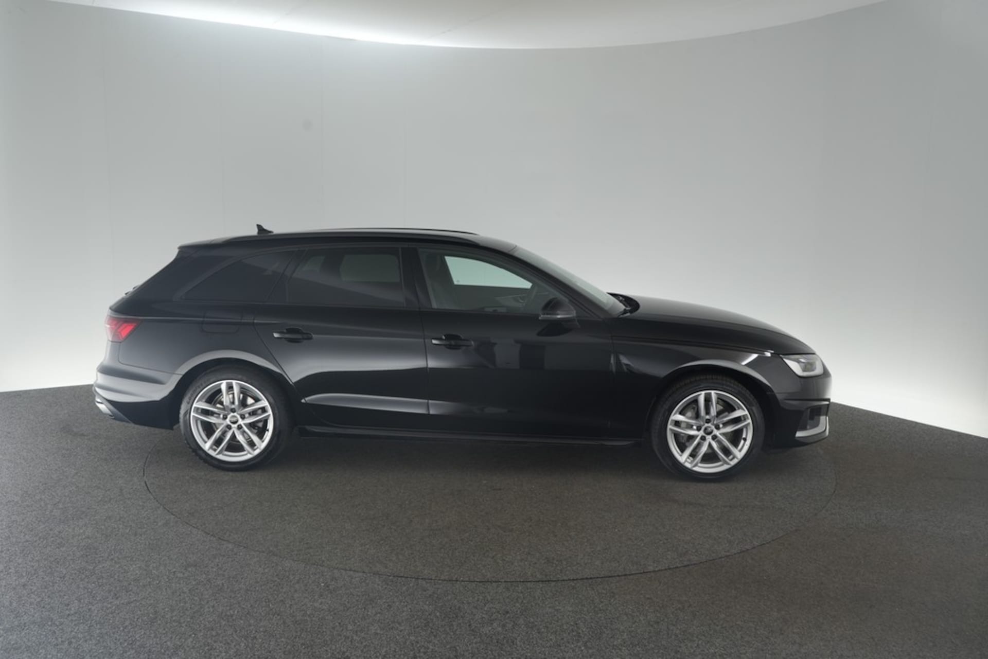 Audi A4 Avant Advanced