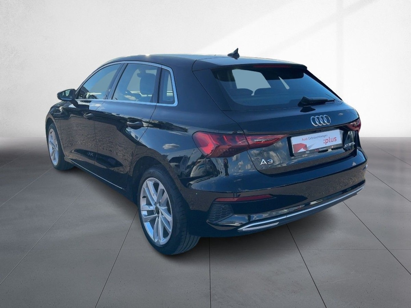Bild über Audi A3 Sportback TFSI e advanced 40 TFSI e S tronic - für weitere Informationen kontaktieren Sie den Audi Partner