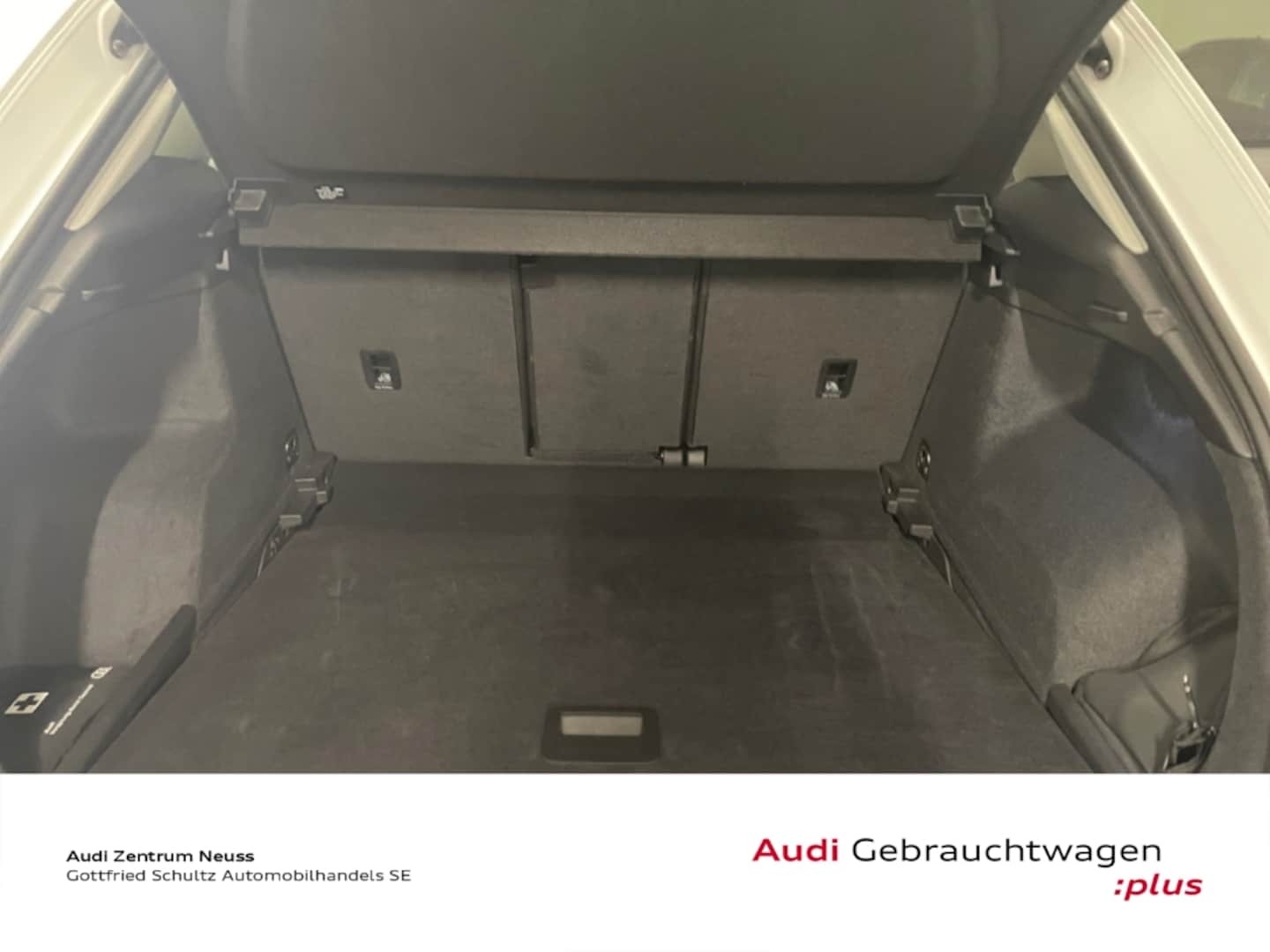 Bild über Audi Q3 TFSI quattro 140 kW S tronic - für weitere Informationen kontaktieren Sie den Audi Partner