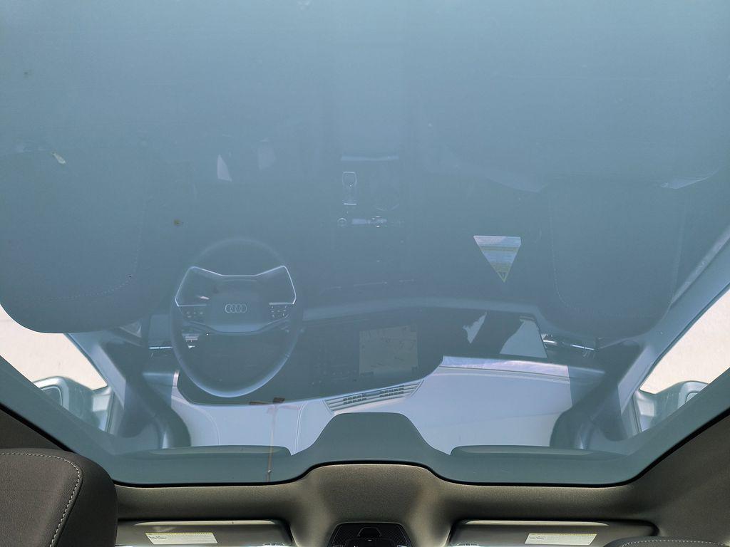 2025 Audi A6 Sportback e-tron Premium - Photo 12