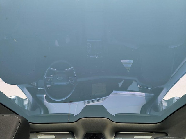 2025 Audi A6 Sportback e-tron Premium - Photo 12