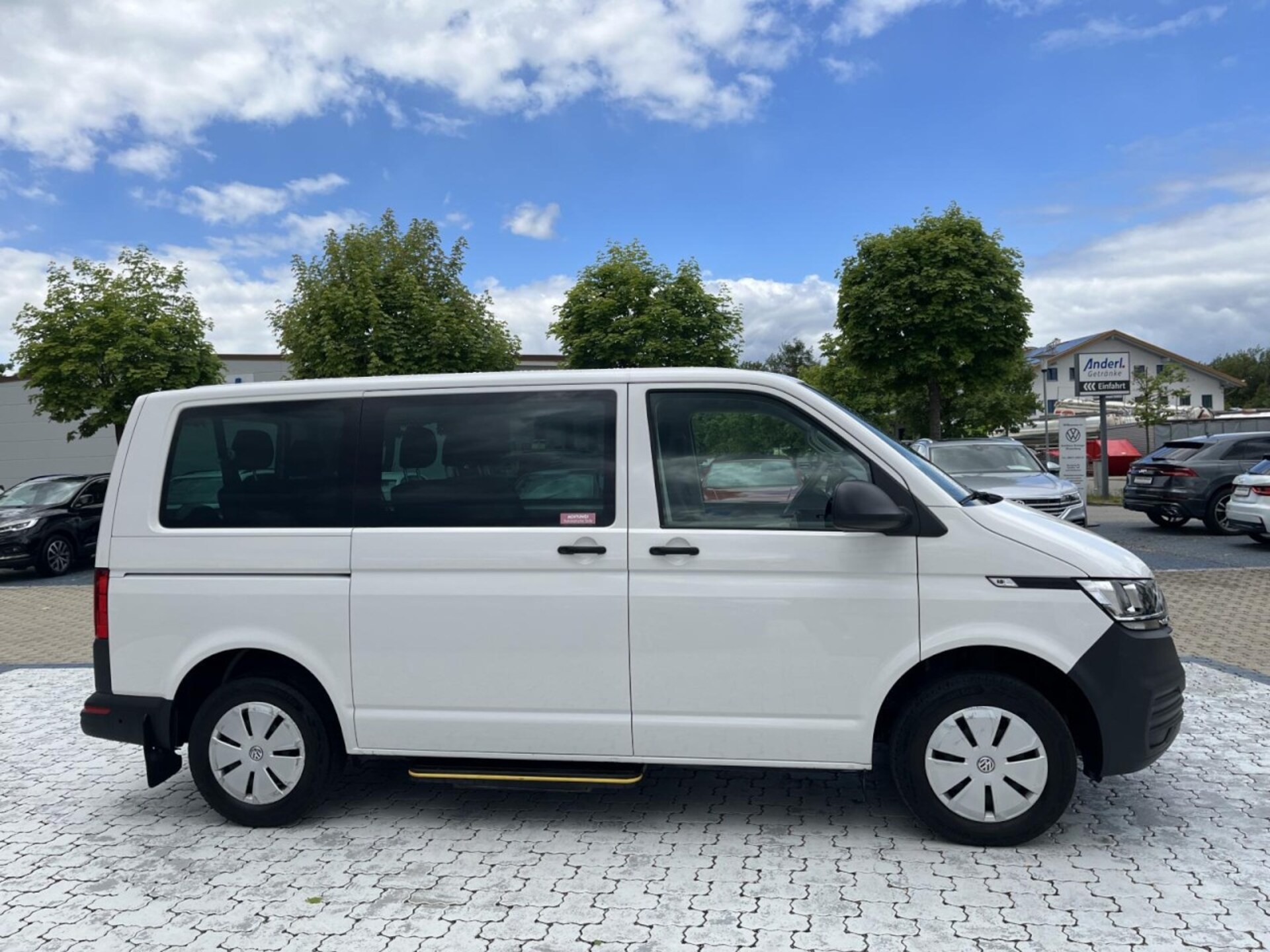 Volkswagen T6.1 Transporter Kombi kurzer Radstand