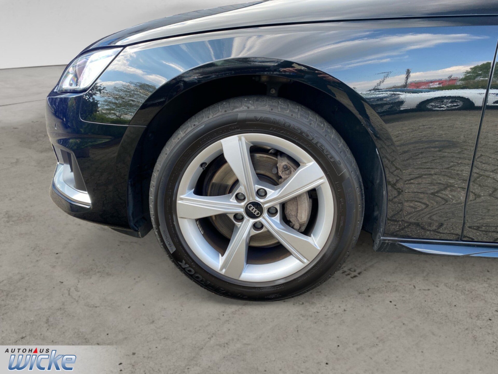 Audi A4 Avant Advanced