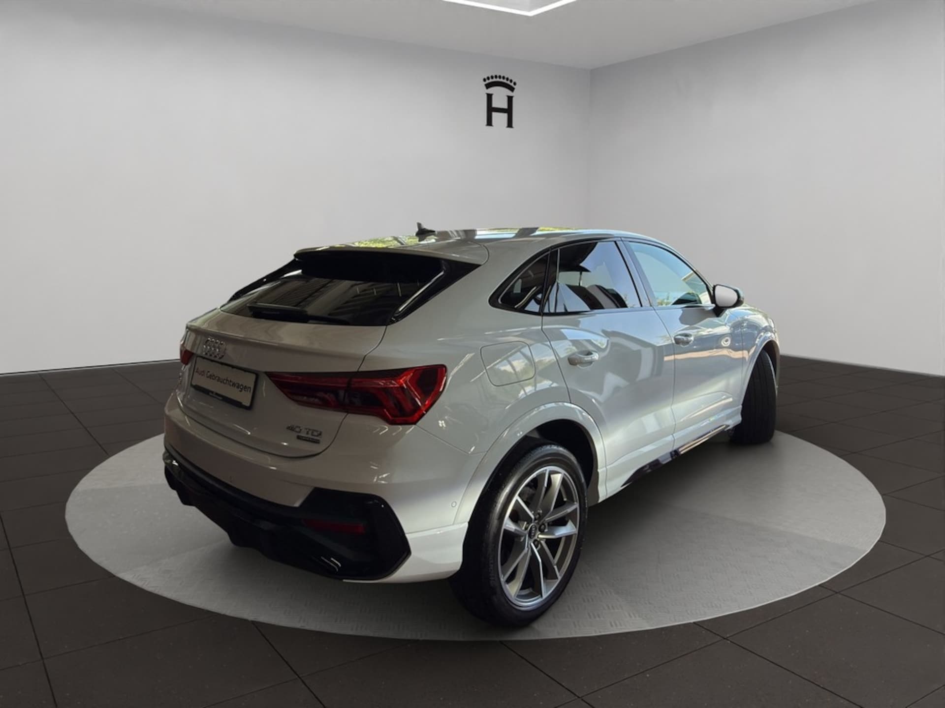 Audi Q3 Sportback S line