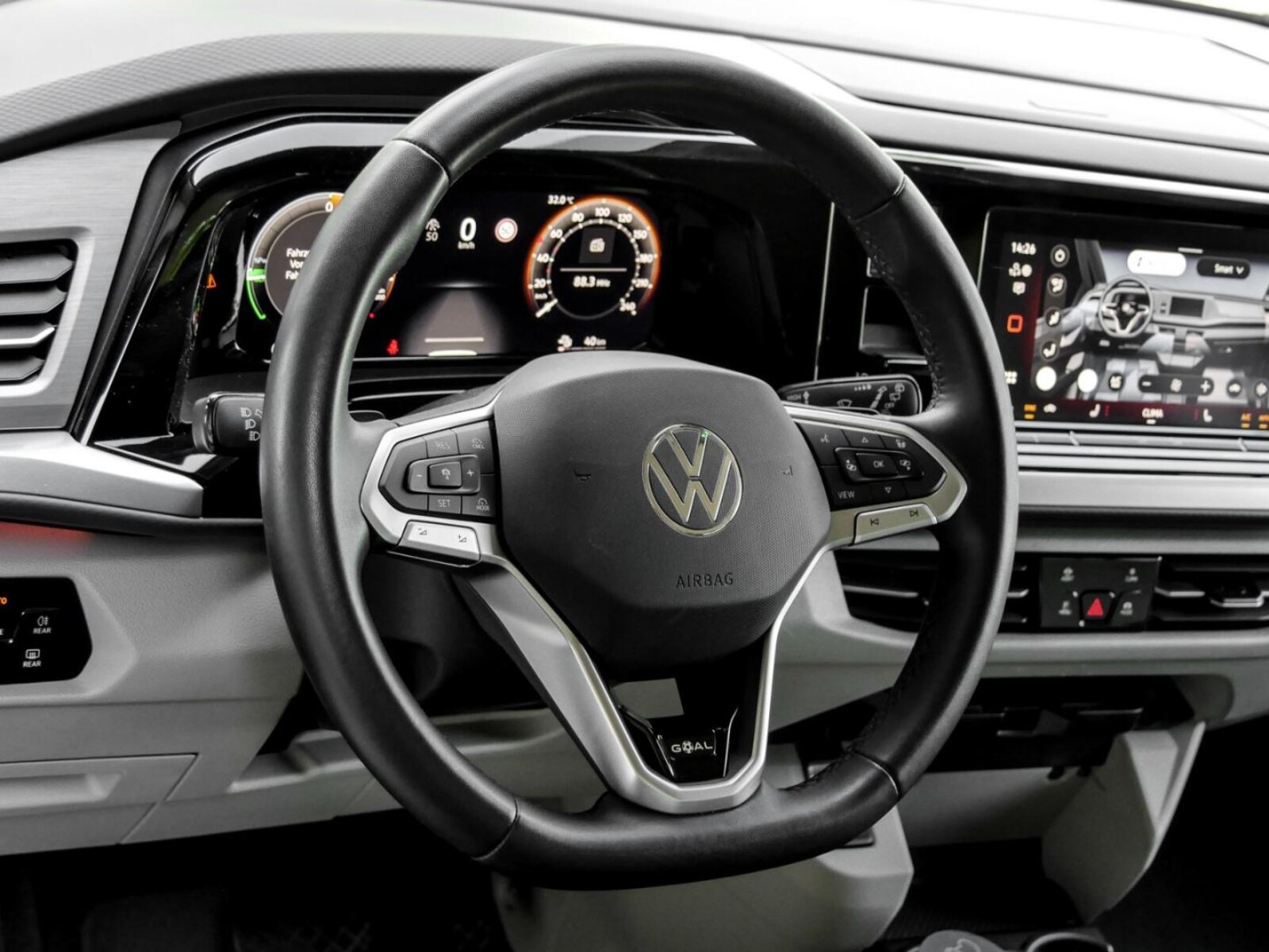 Volkswagen Multivan Langversion – Bild 10