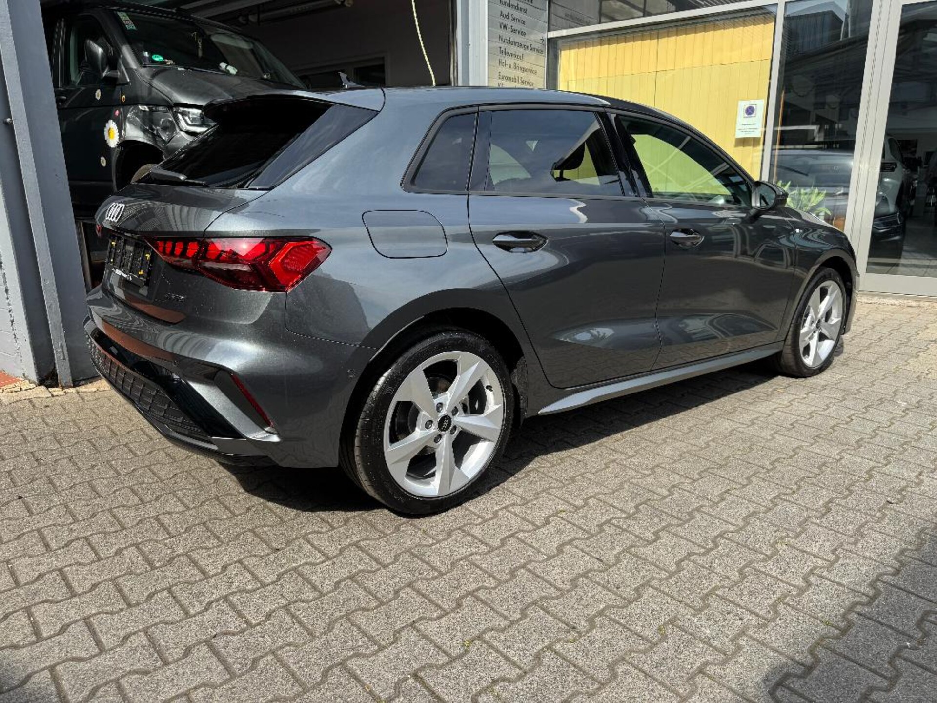 Audi A3 Sportback S line