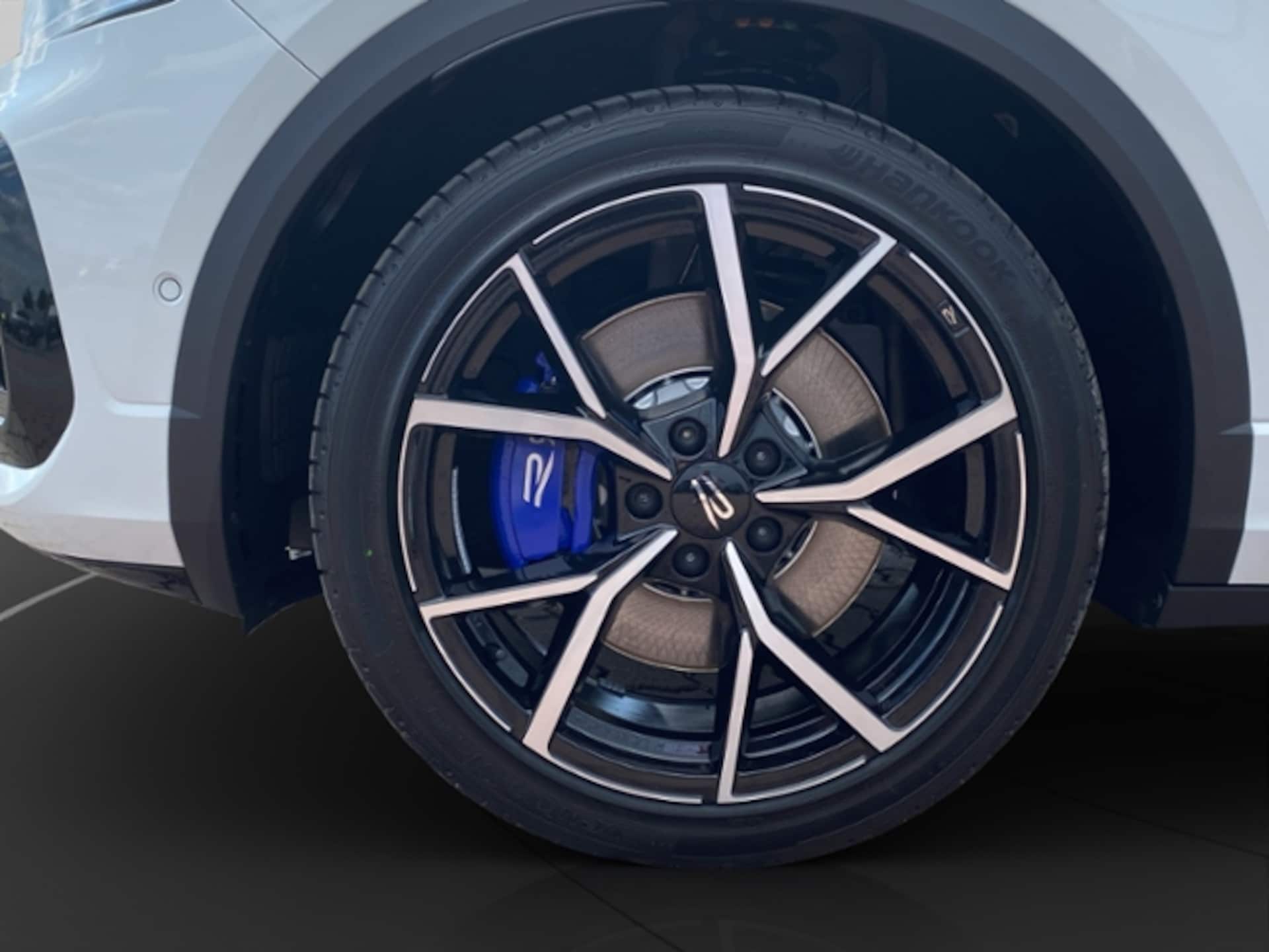 Volkswagen T-Roc R