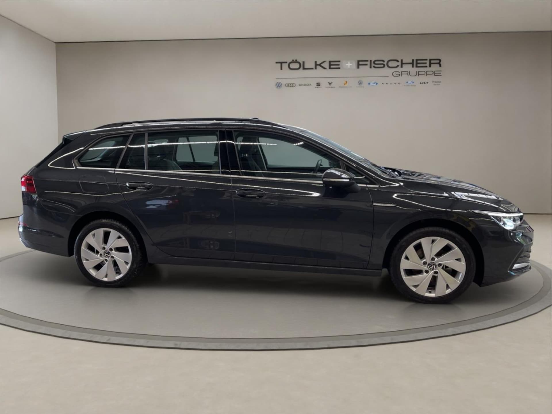 Volkswagen Golf Variant Style