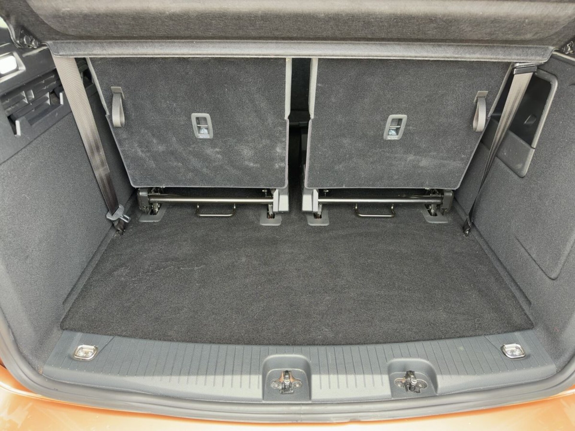 Volkswagen Caddy Maxi Basis-Modell